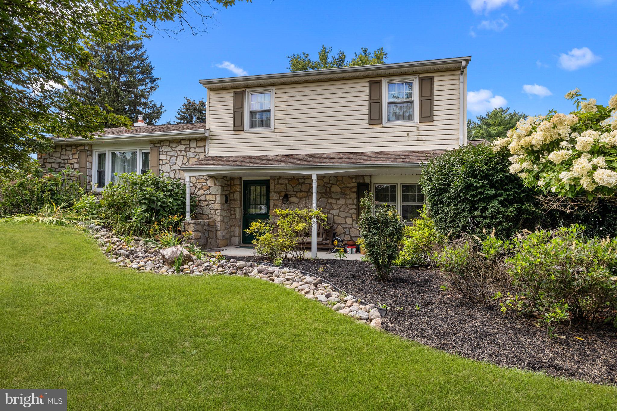404 LOWER HOLLAND ROAD