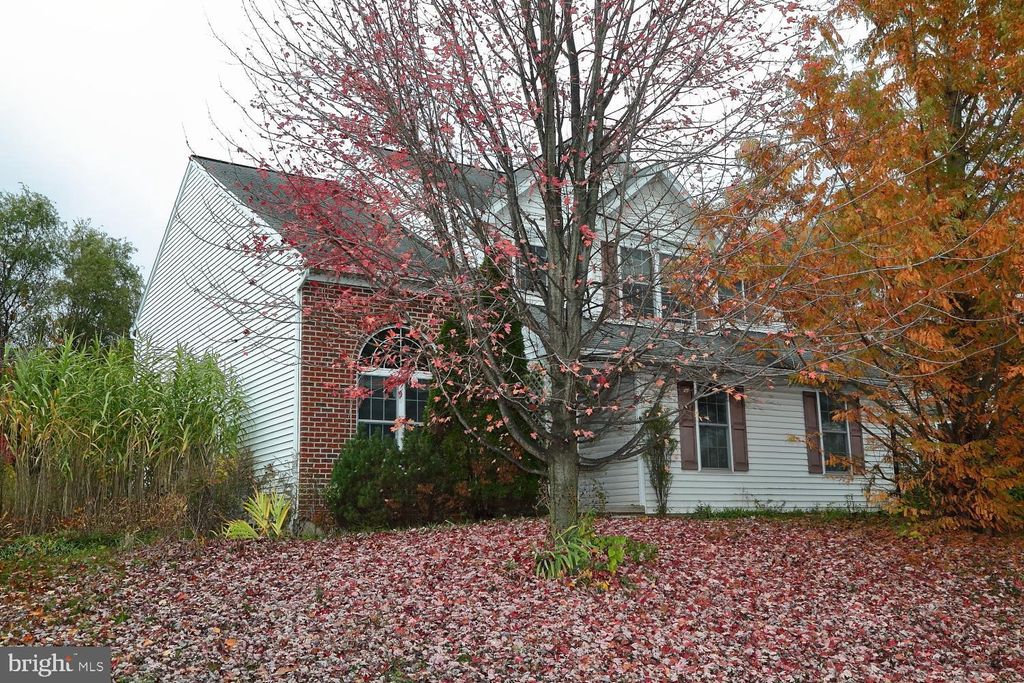 Photo of 6 CRANBERRY CIR, DENVER, PA 17517 (MLS # PALA2027368)