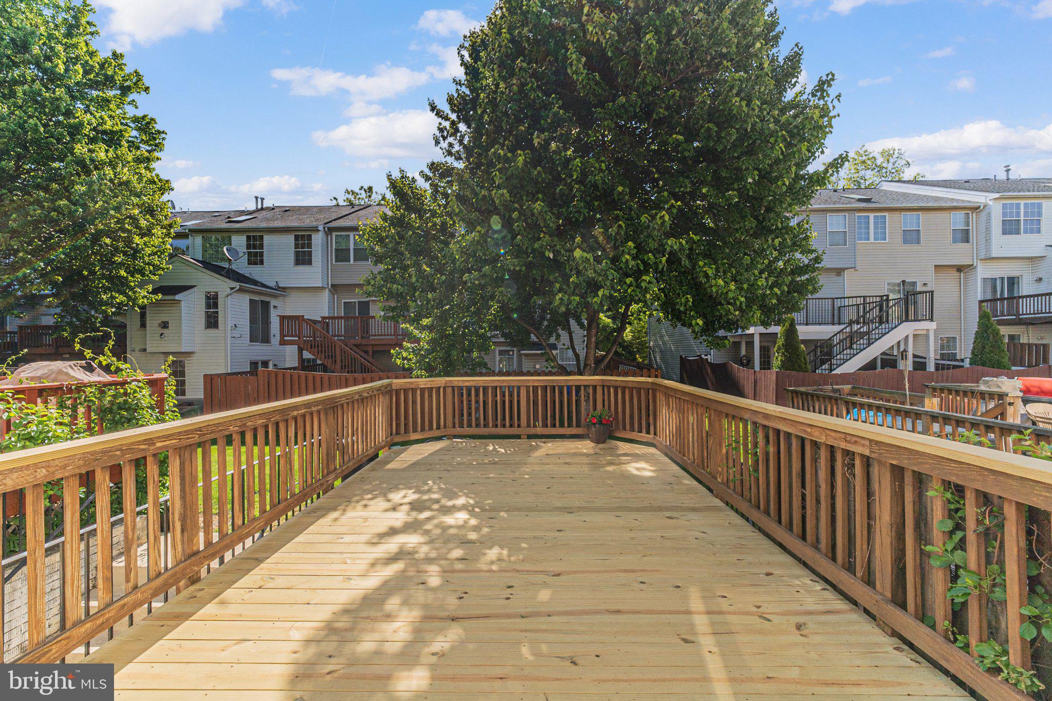 MILESTONE TOWNHOUSES - Residential
