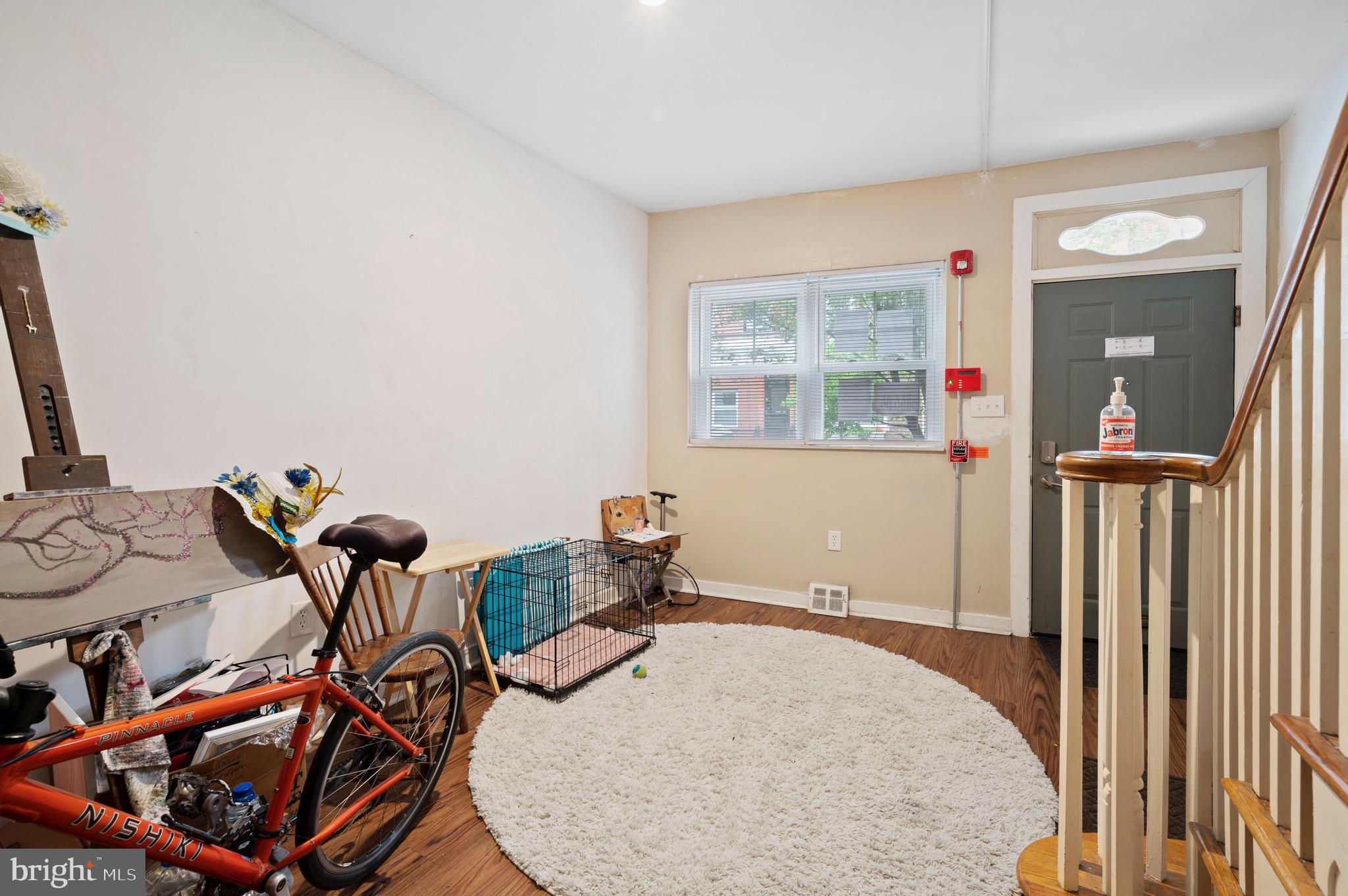 PASSYUNK SQUARE - Residential Income