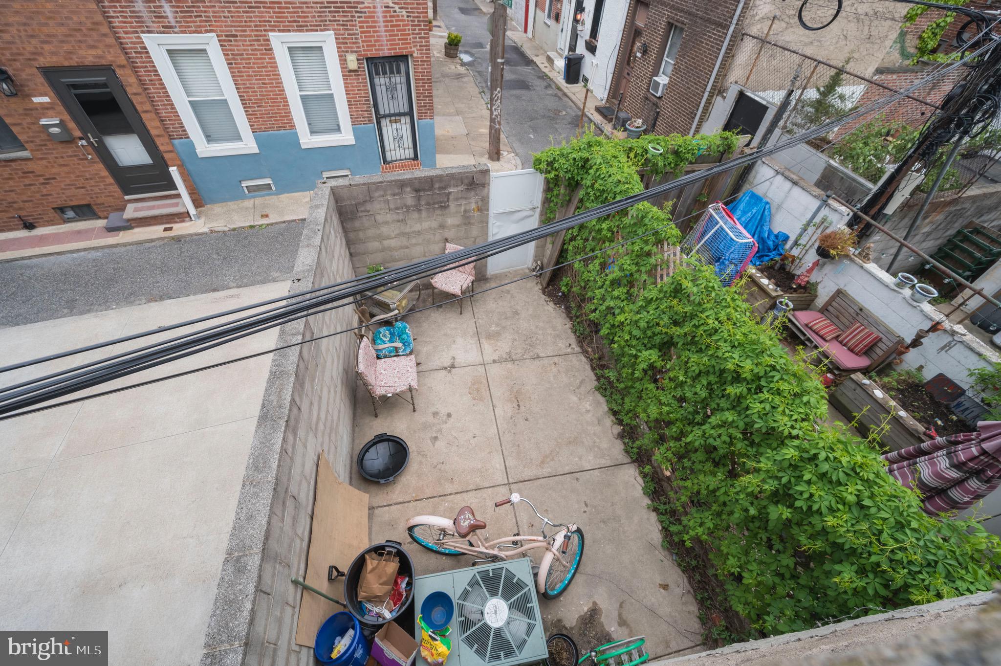 PASSYUNK SQUARE - Residential Income