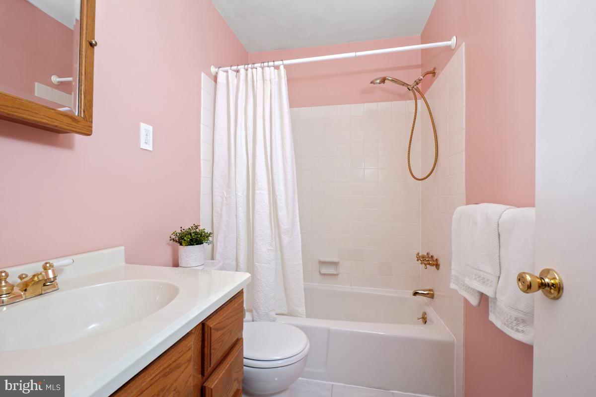 PARKSIDE CONDOMINIUMS - Residential