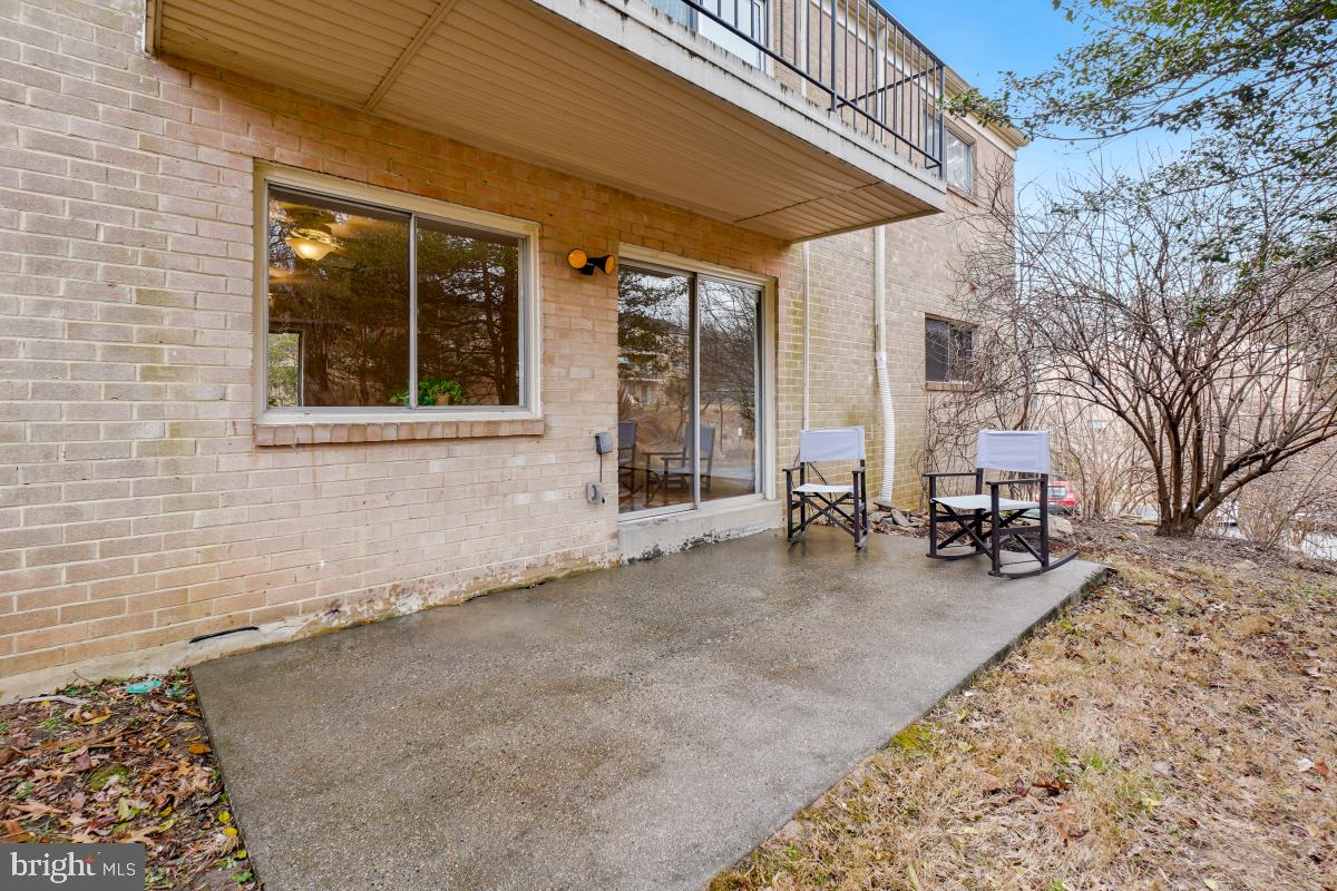 PARKSIDE CONDOMINIUMS - Residential