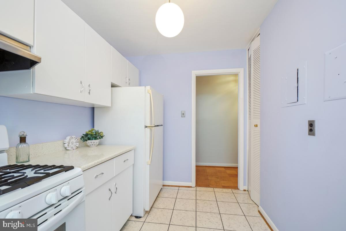 PARKSIDE CONDOMINIUMS - Residential