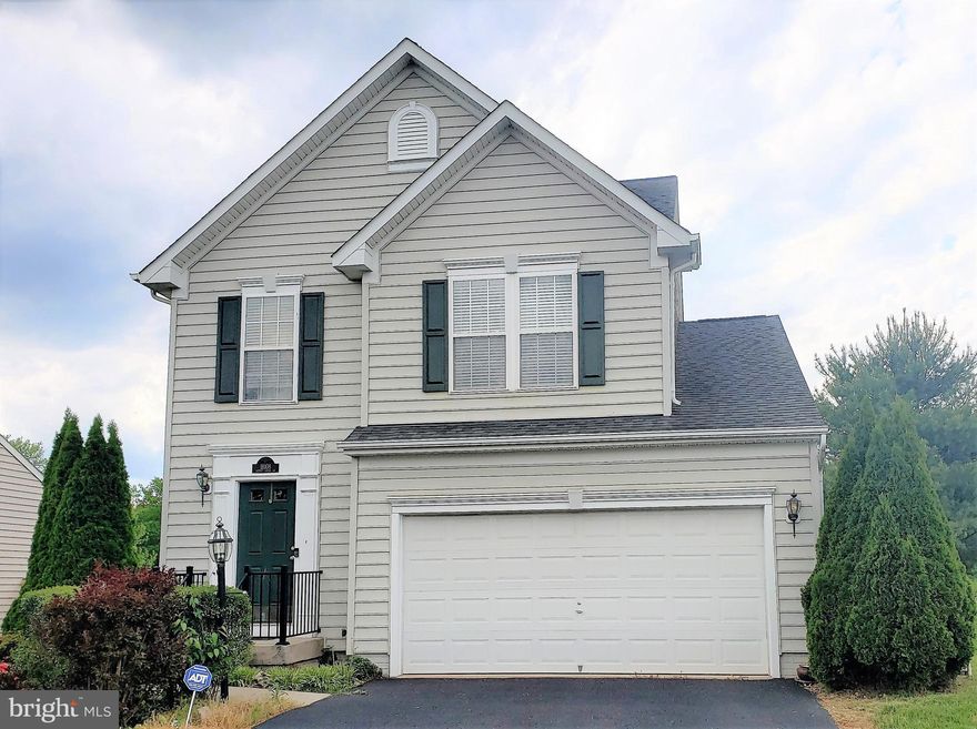 Well maintained 3 level home in sought after Three Flags community conveniently located just minutes from town and Rt. 29. Just in time for summer, cool off in the community pool.  Three fully finished levels with over 2400 square feet of living space with fireplace in family room open to kitchen.  Main level features a open foyer, half bathroom, spacious family room with a gas fireplace that opens to the kitchen with bar area and dining area.  Upper level features a huge primary bedroom with a walk-in closet and primary bathroom with walk-in shower, separate soaking tub, and dual vanity.  There are 2 additional bedrooms upstairs that share the hallway bathroom along with a separate bright laundry room with shelving. The finished walkout basement boasts an upgraded surround sound system in the recreation room along with an additional half bathroom.  Outside you will find mature landscaping and a view you'll love sitting and enjoying from your deck. Schedule now, this one won't last long.