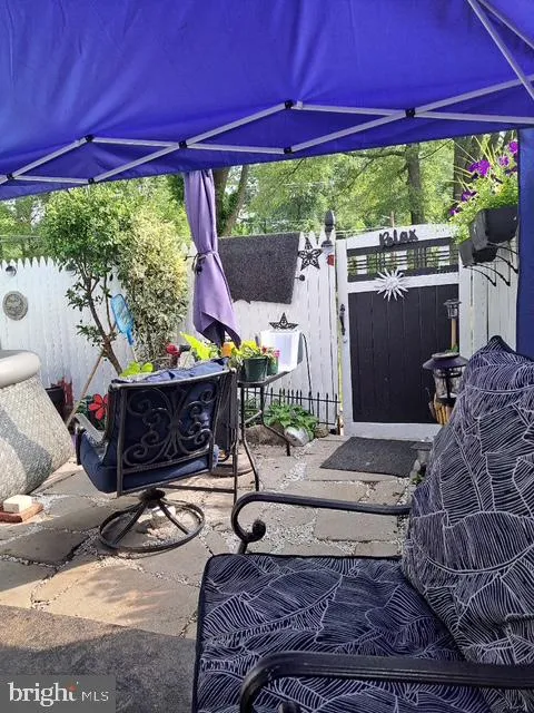 Moorestown, New Jersey 08057, United States, 2 Bedrooms Bedrooms, ,2 BathroomsBathrooms,Residential,Pending,18775