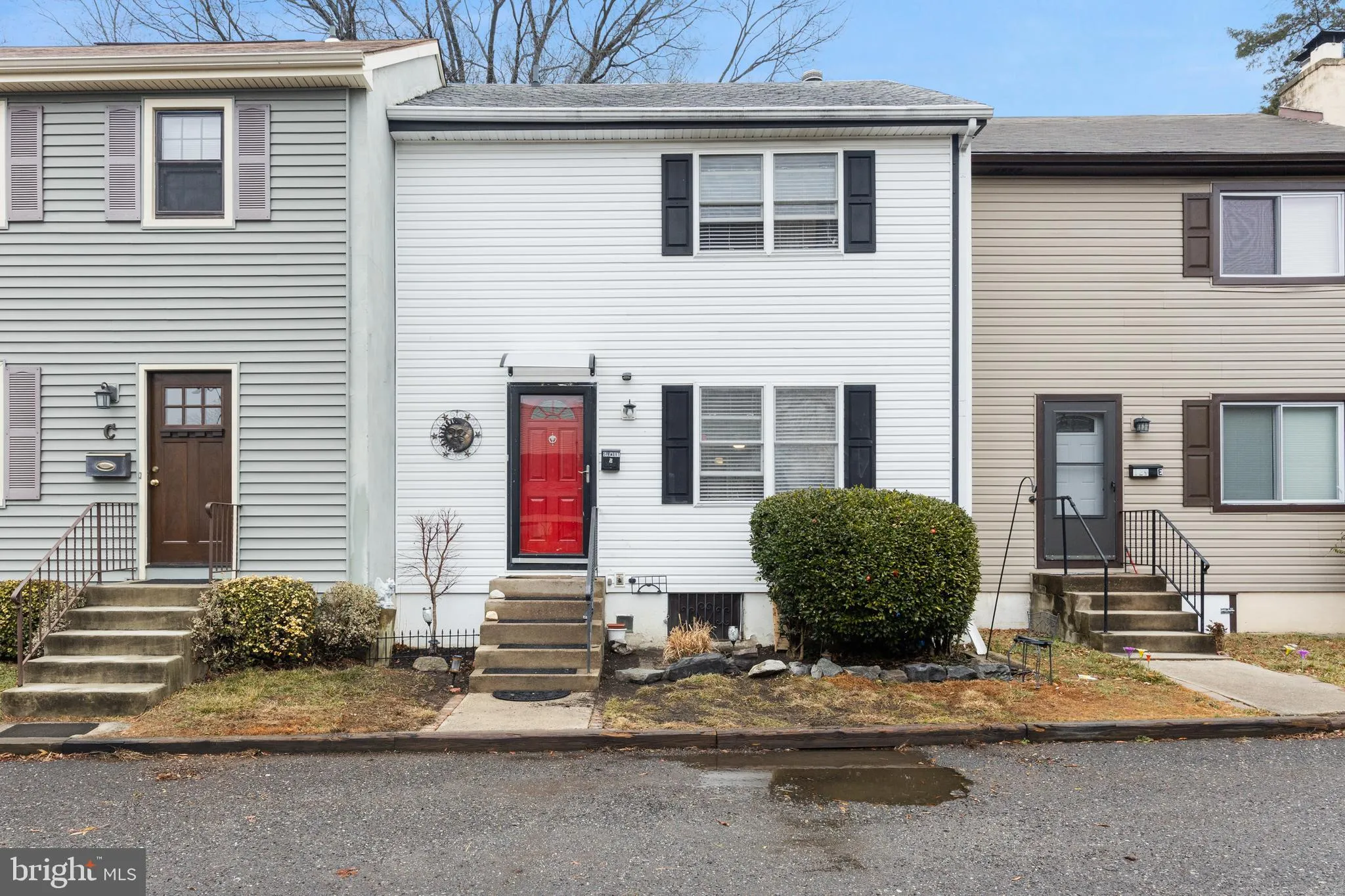 Moorestown, New Jersey 08057, United States, 2 Bedrooms Bedrooms, ,2 BathroomsBathrooms,Residential,Pending,18775