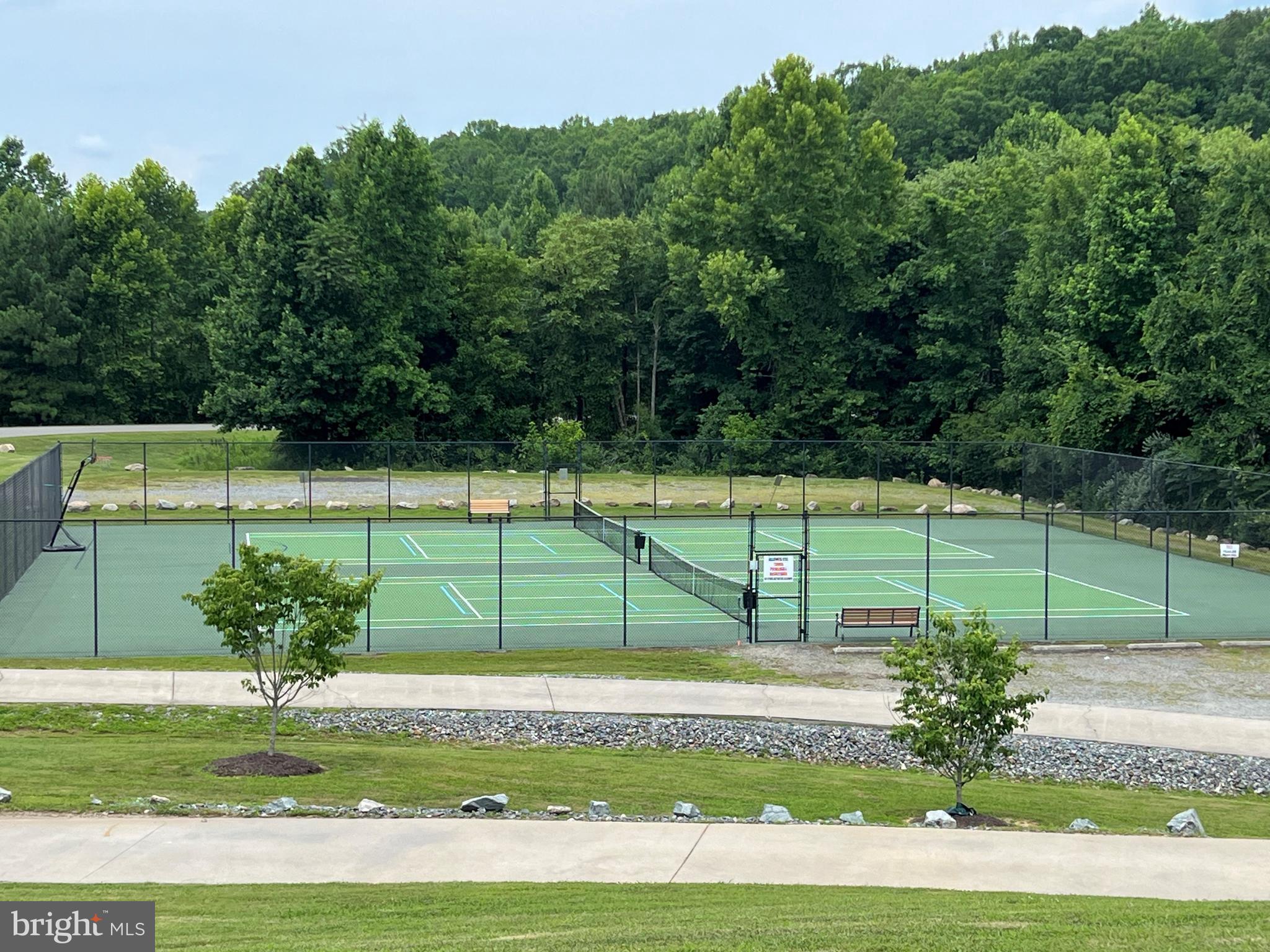 THE WATERS AT LAKE ANNA - Land