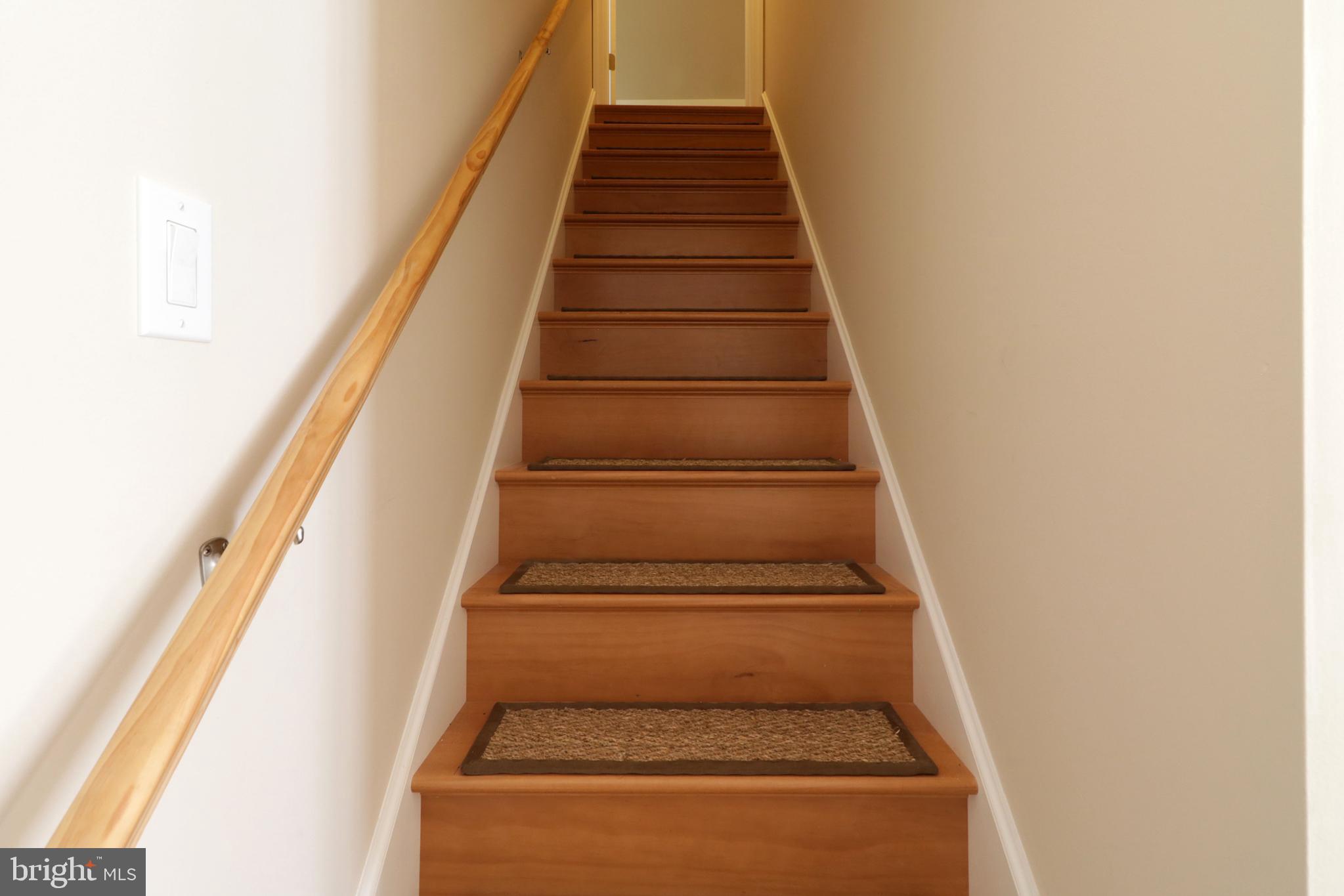 NITTANY GROVE - Residential