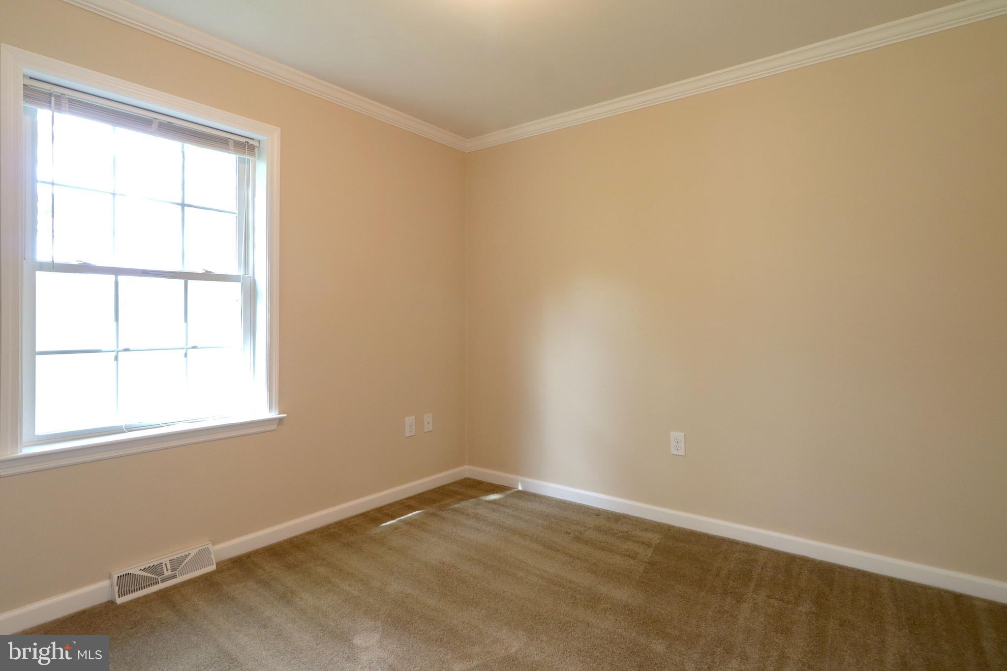 NITTANY GROVE - Residential