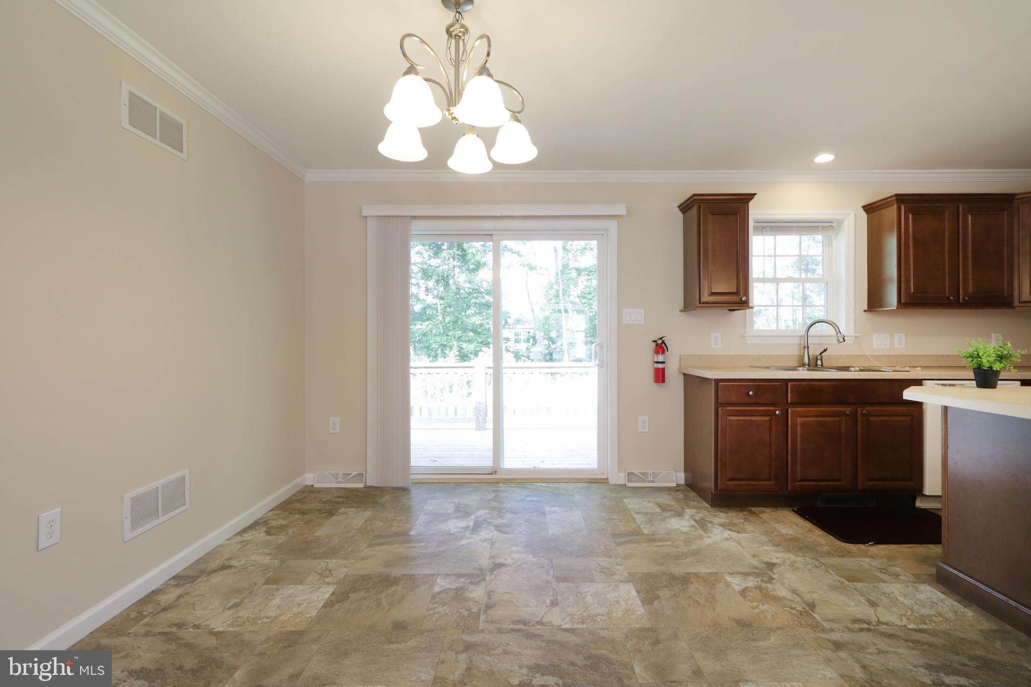 NITTANY GROVE - Residential