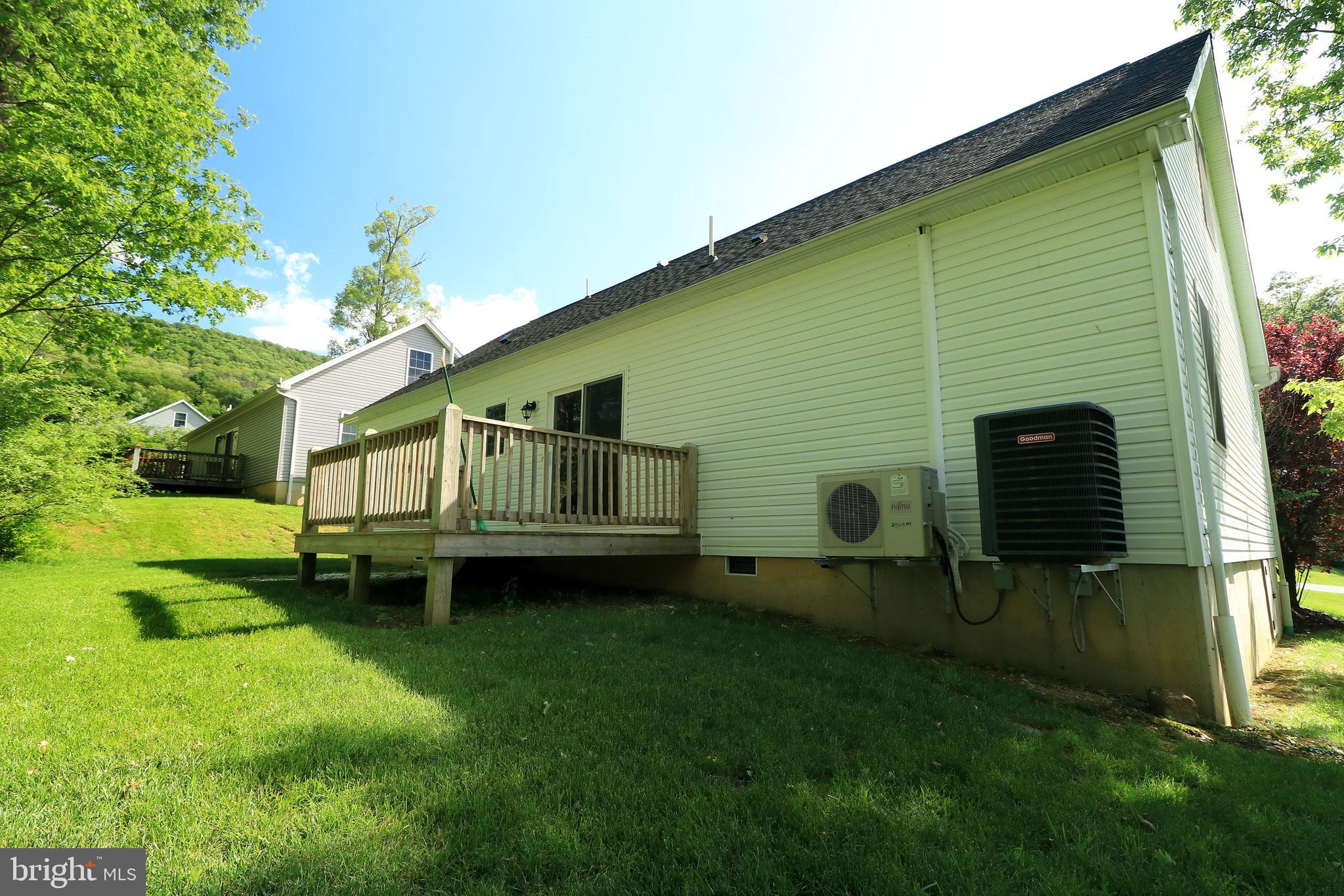 NITTANY GROVE - Residential