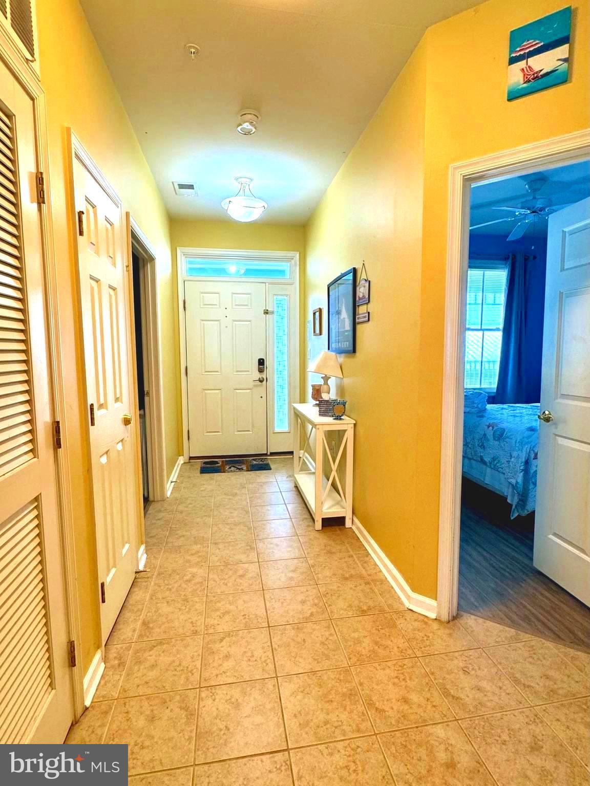 SUNSET ISLAND - Residential