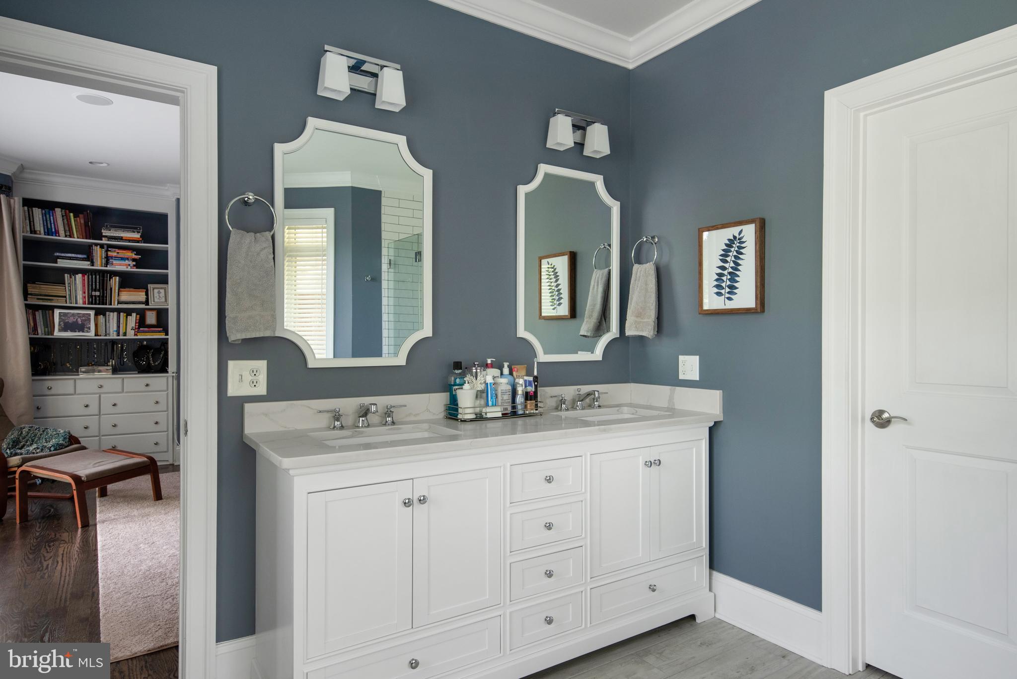 ANNAPOLIS COVE - Residential