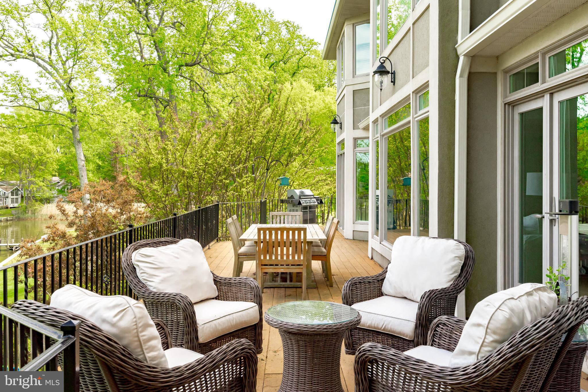 ANNAPOLIS COVE - Residential