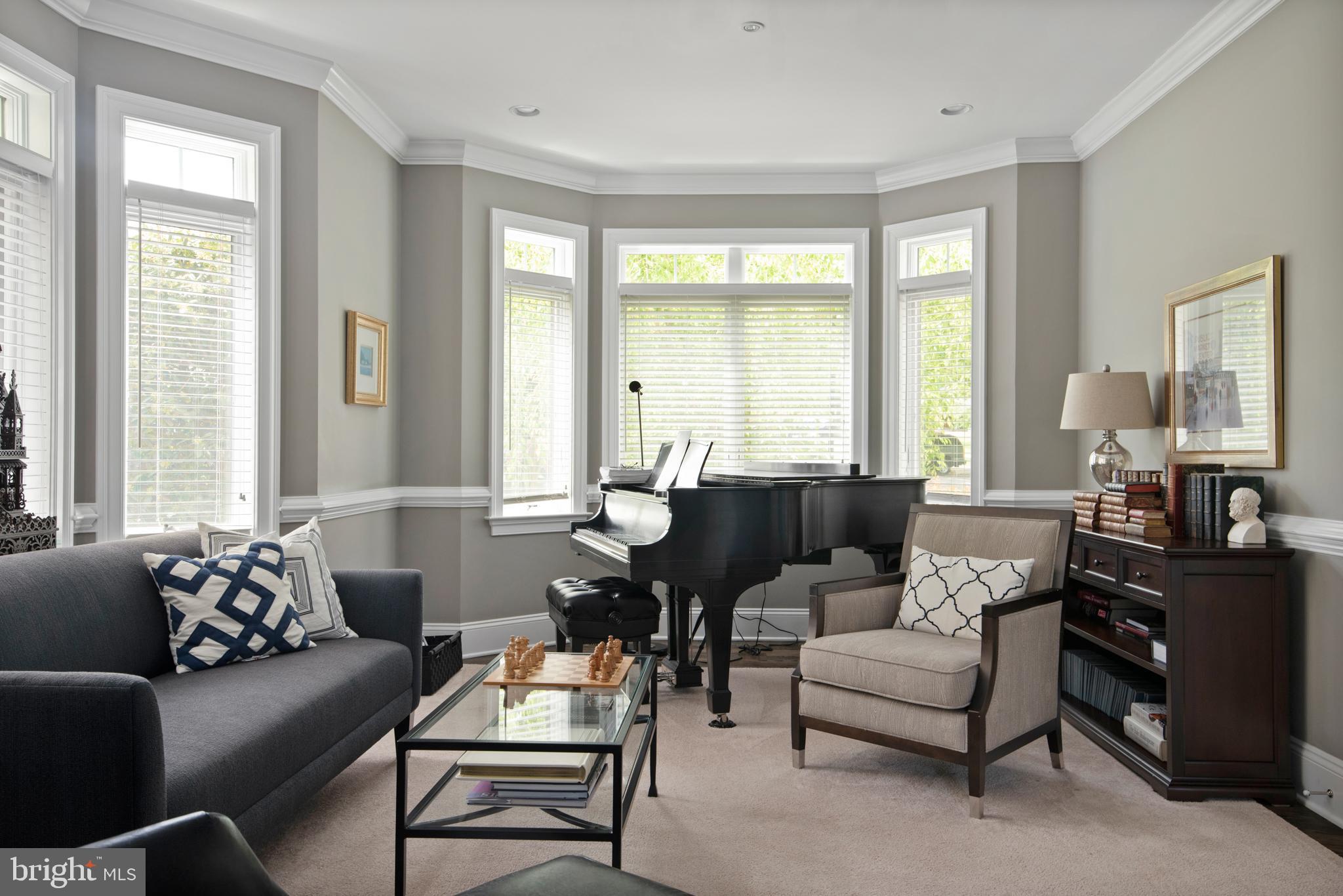 ANNAPOLIS COVE - Residential