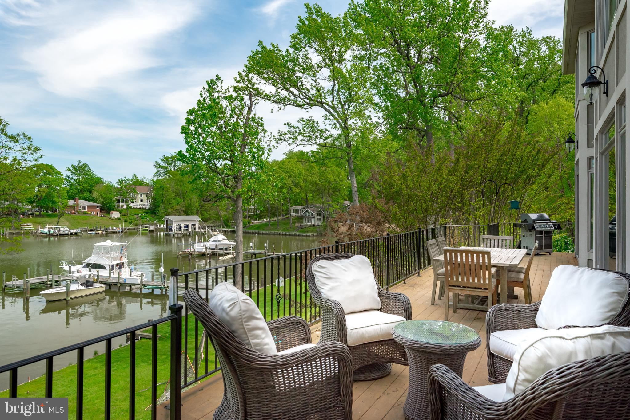 ANNAPOLIS COVE - Residential