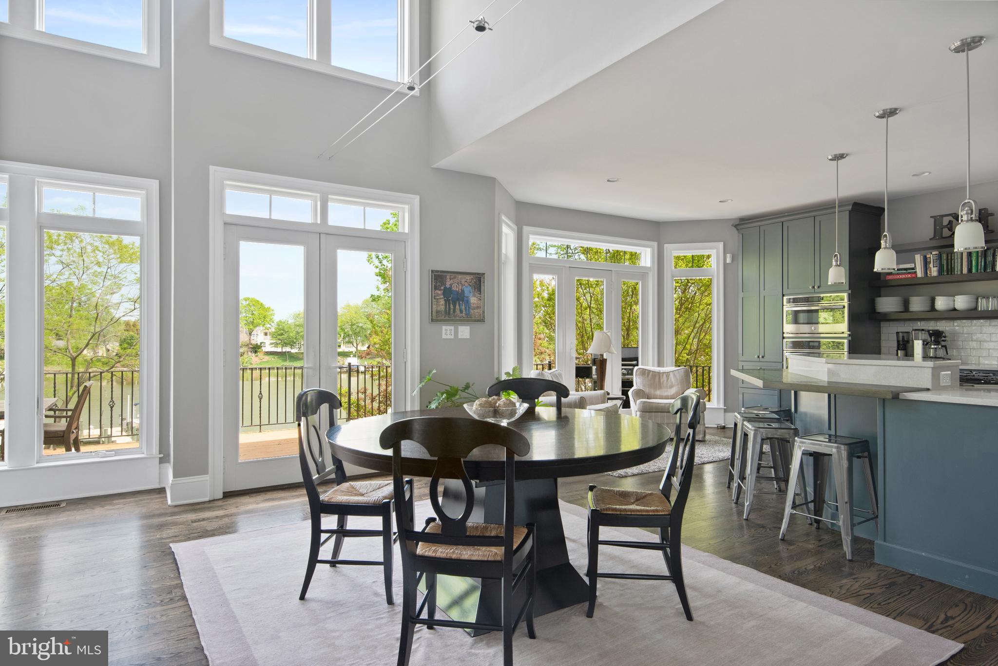 ANNAPOLIS COVE - Residential