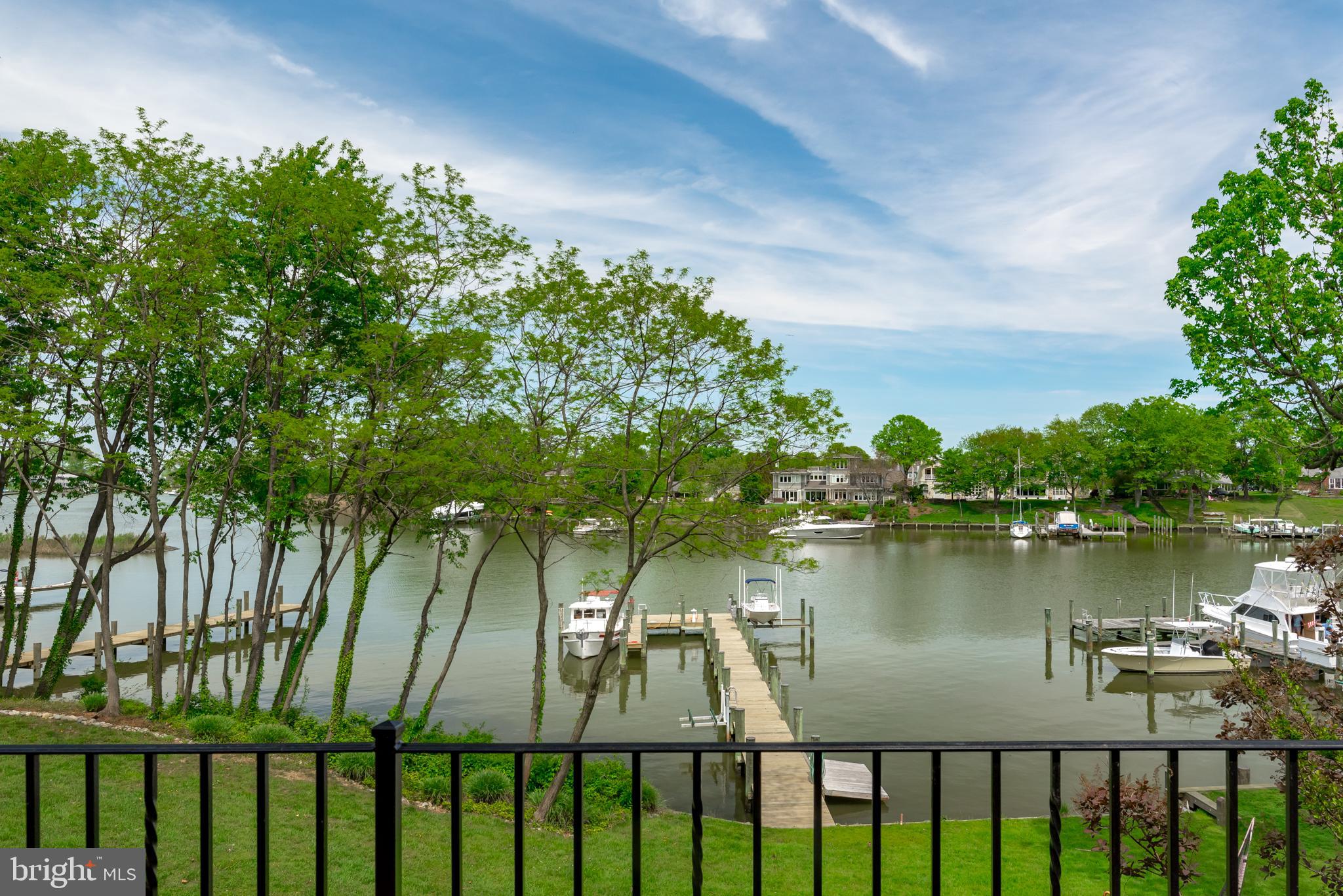 ANNAPOLIS COVE - Residential