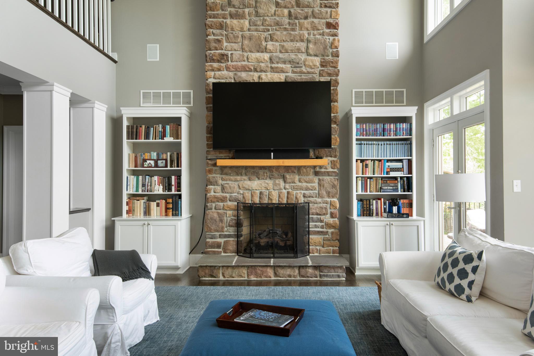 ANNAPOLIS COVE - Residential