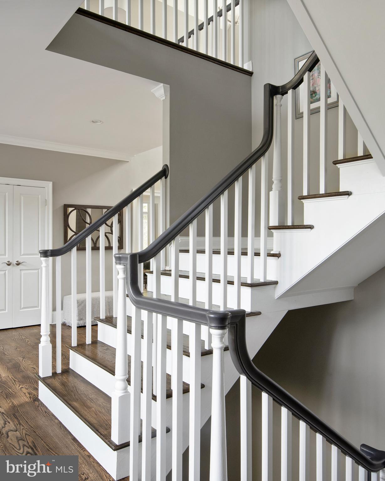 ANNAPOLIS COVE - Residential