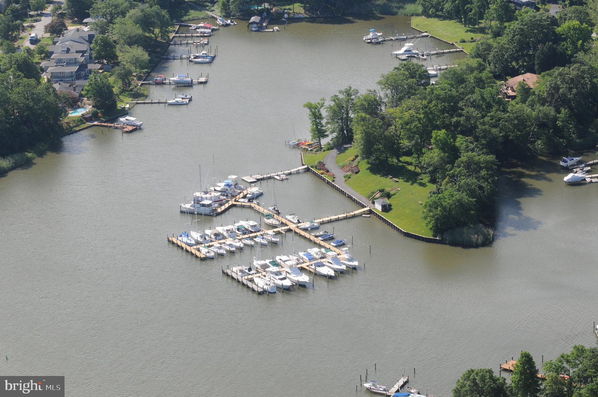 ANNAPOLIS COVE - Residential