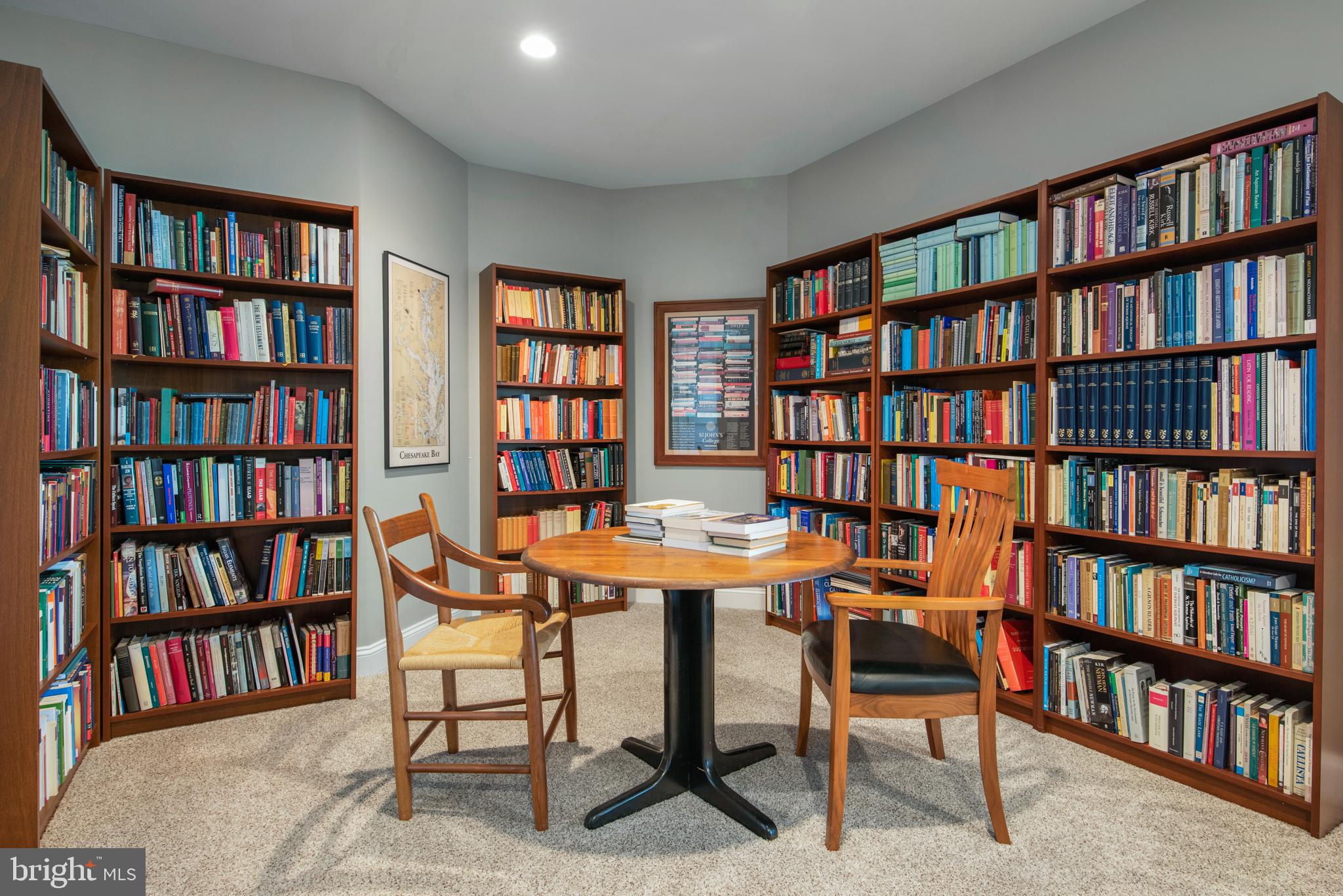 ANNAPOLIS COVE - Residential