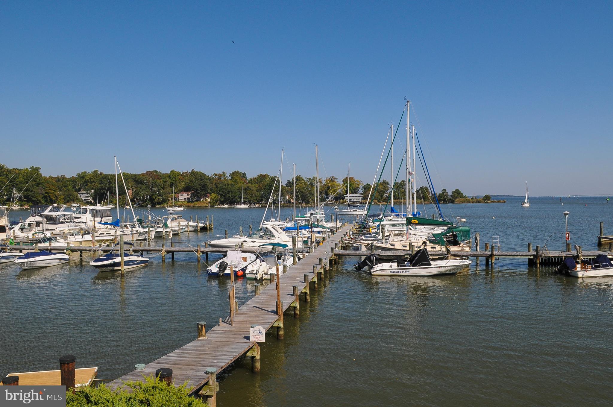 ANNAPOLIS COVE - Residential