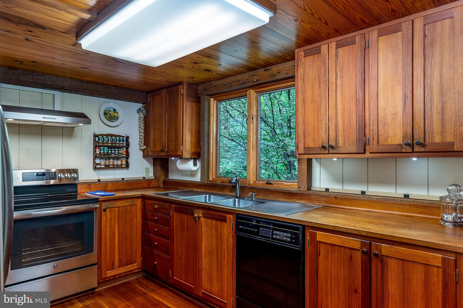 OFFUTT HOME TRACT - Residential