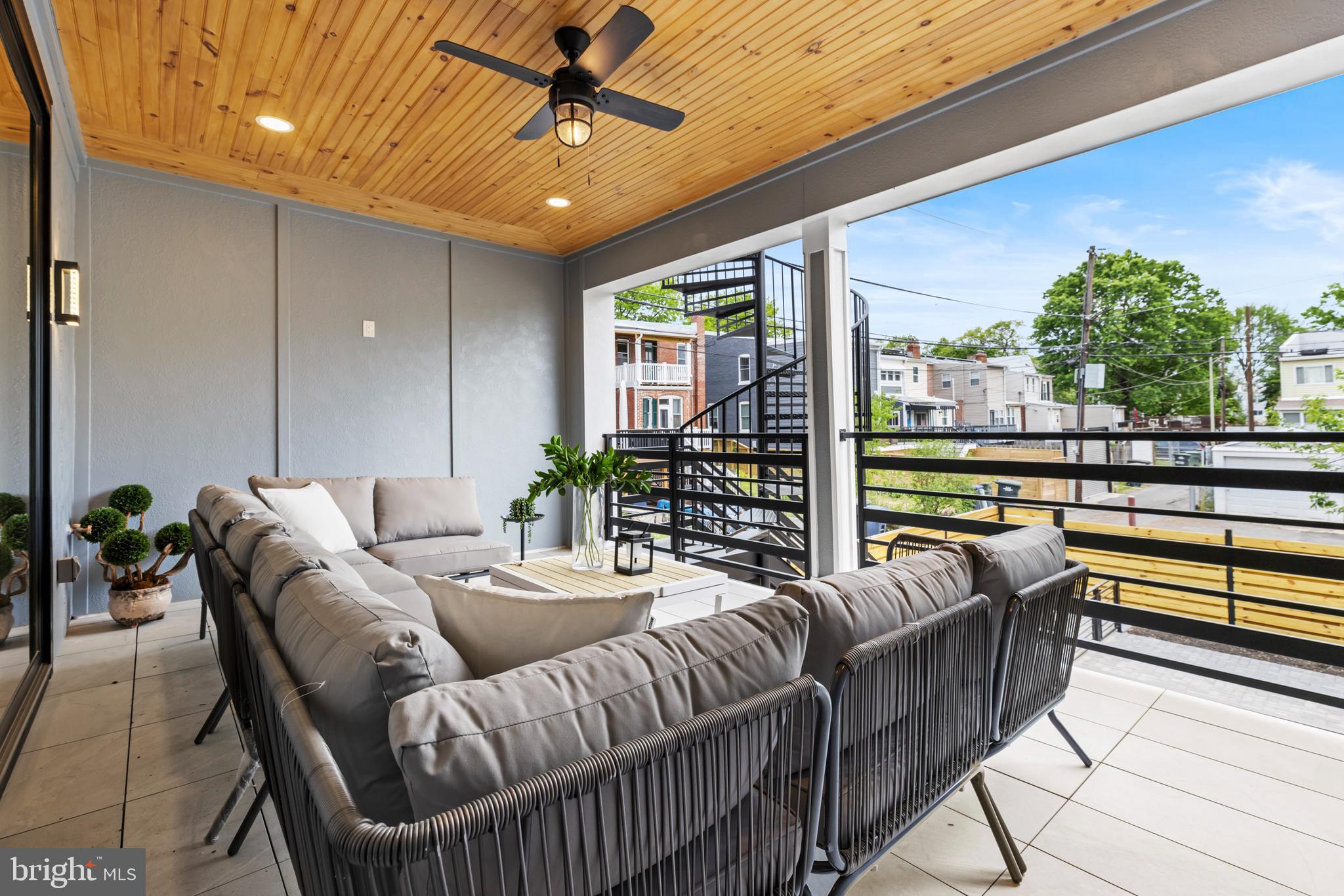 PETWORTH - Residential
