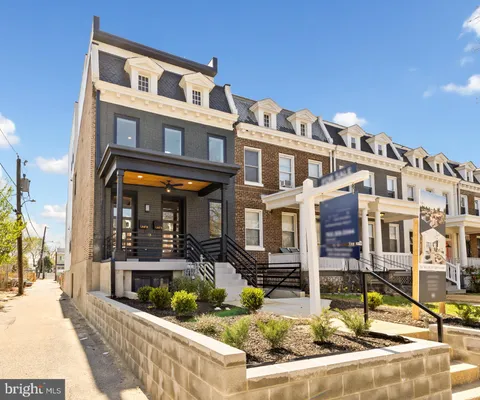 512 Taylor Street NW Unit 2, Washington, DC 20011 - MLS#: DCDC2184994