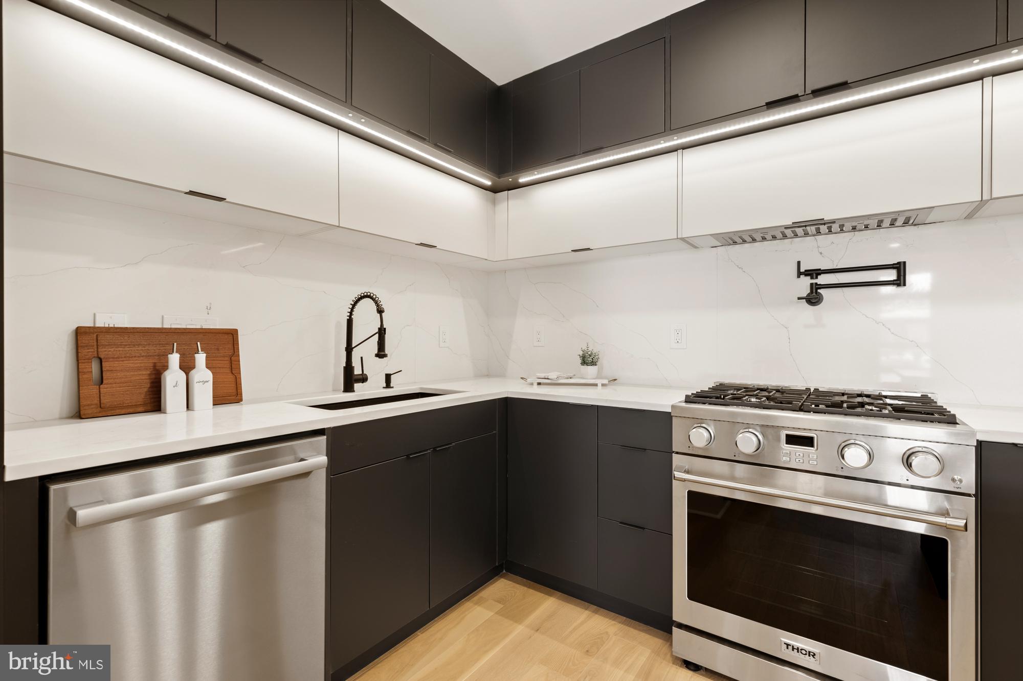 PETWORTH - Residential