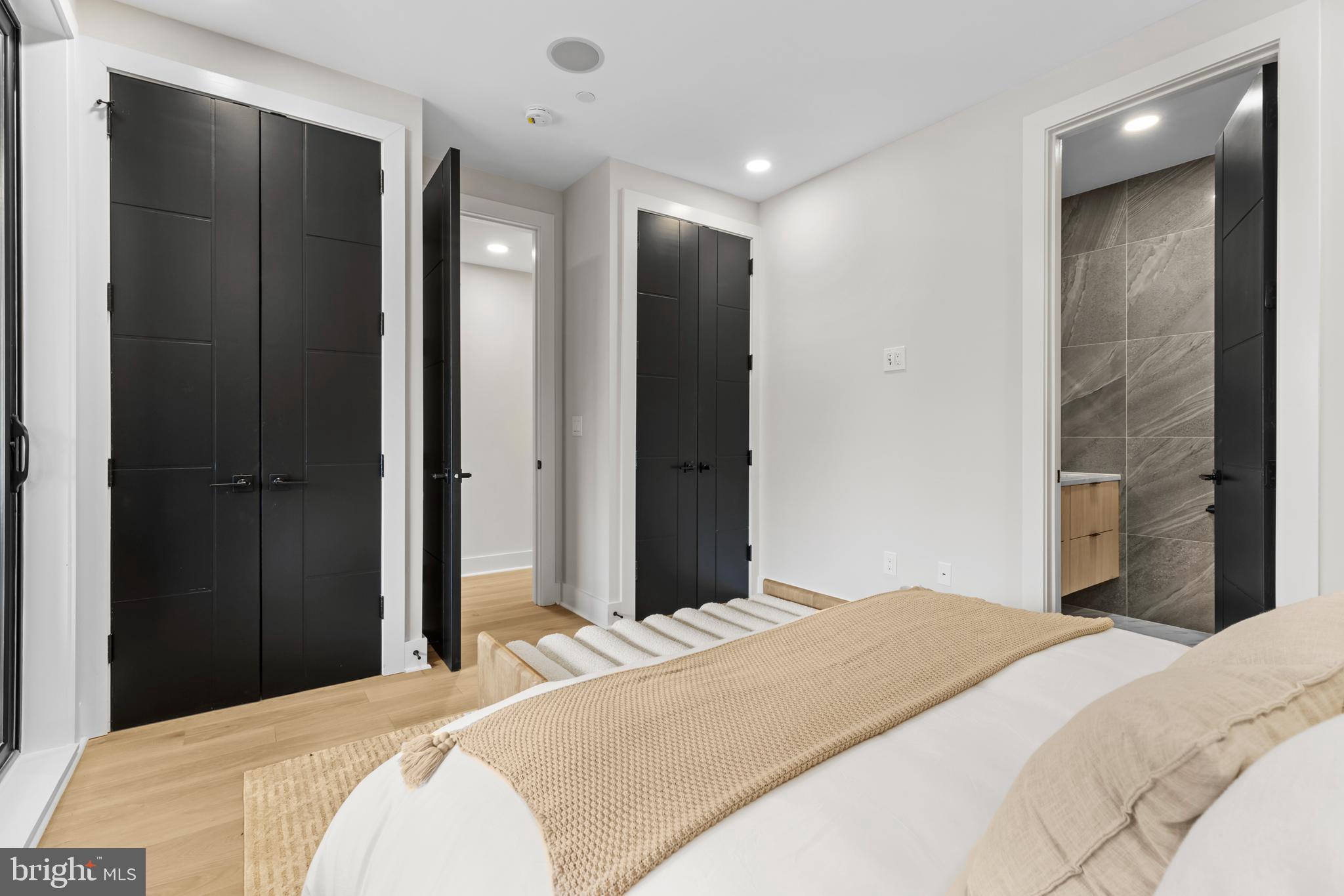 PETWORTH - Residential