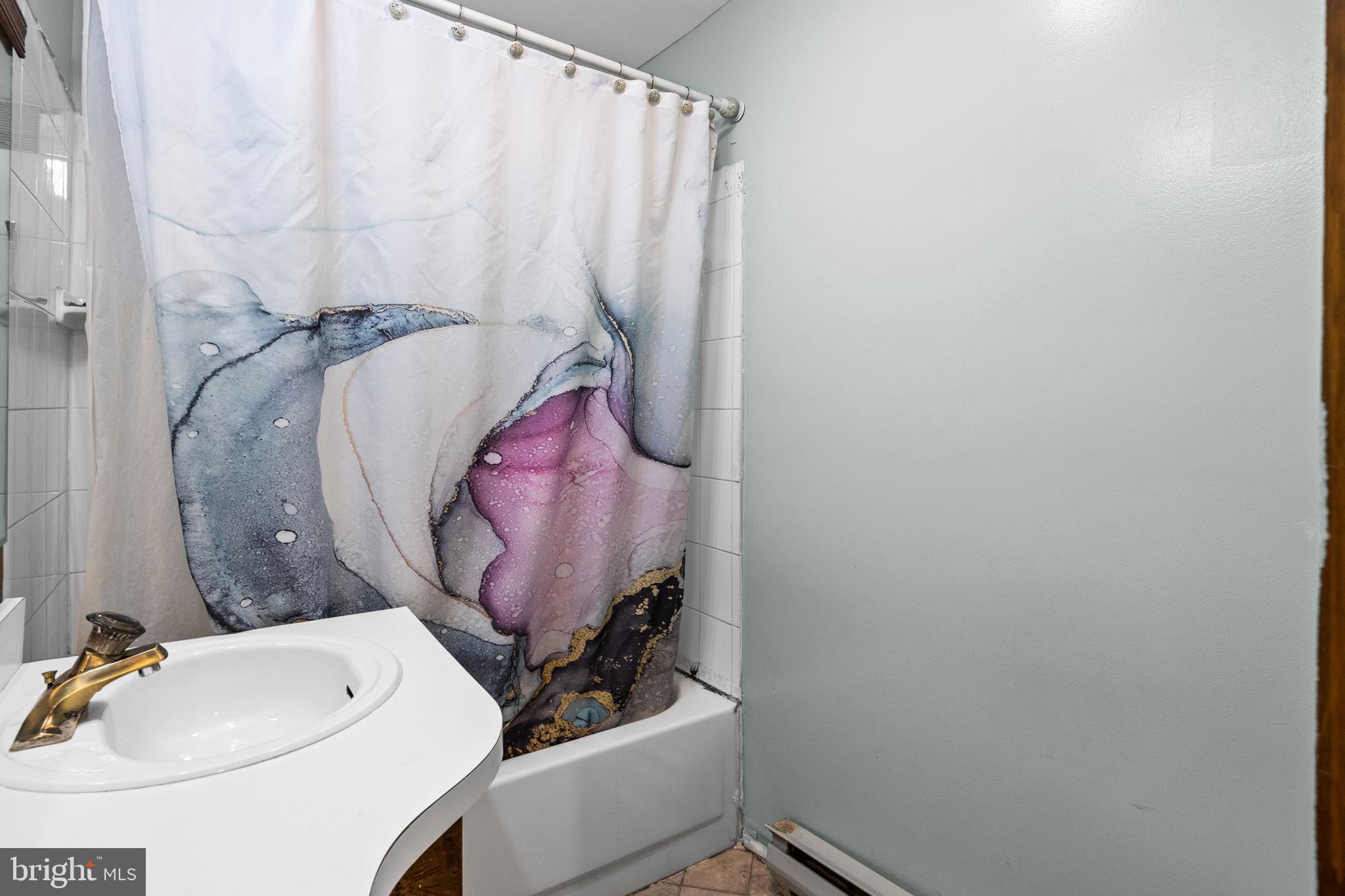 CORNWELL HGTS - Residential