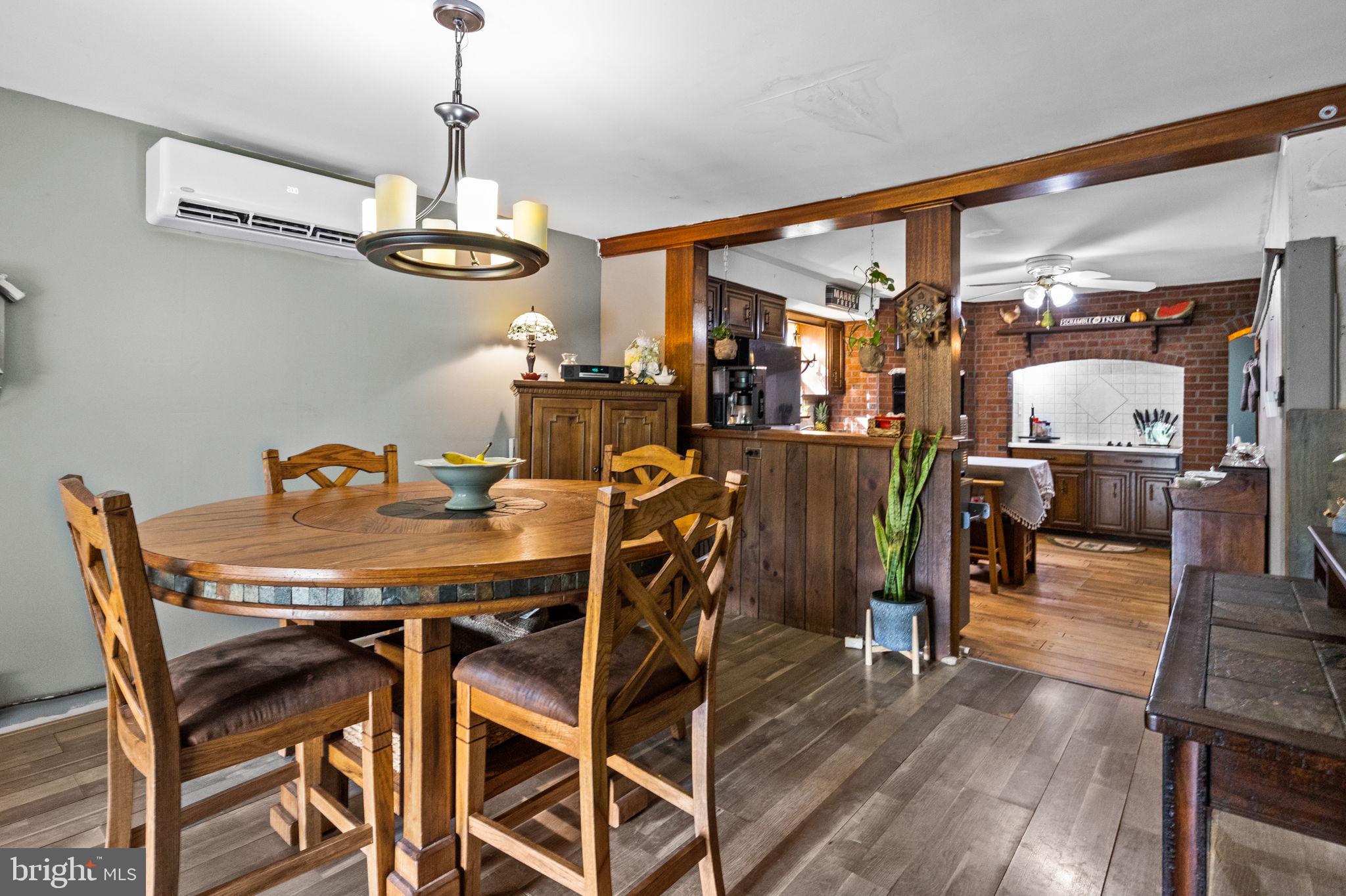 CORNWELL HGTS - Residential