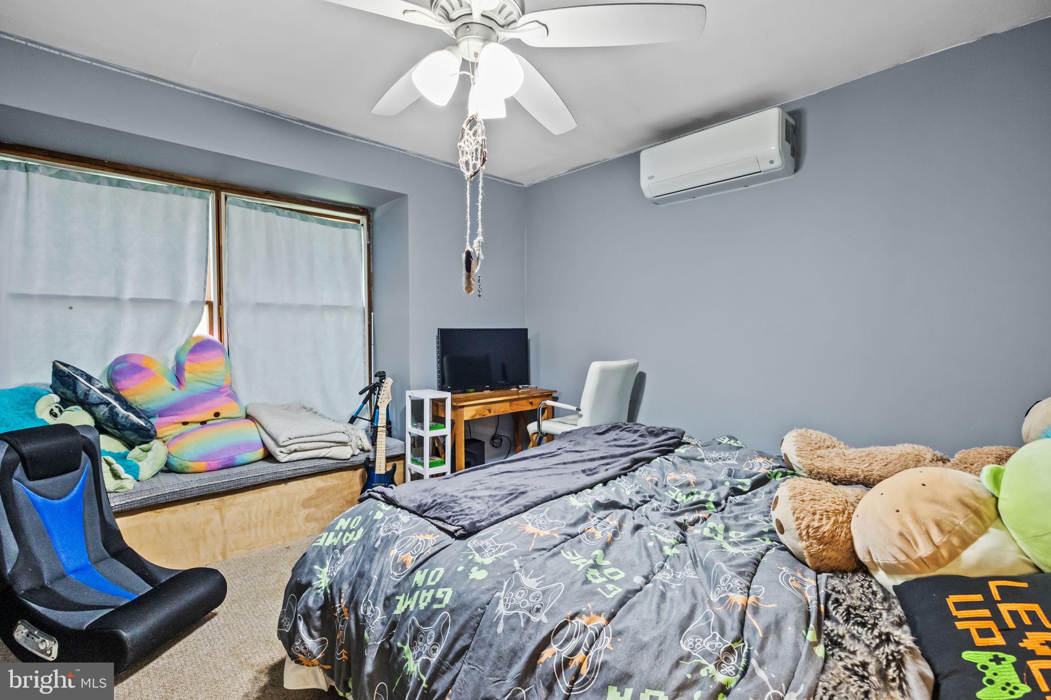 CORNWELL HGTS - Residential