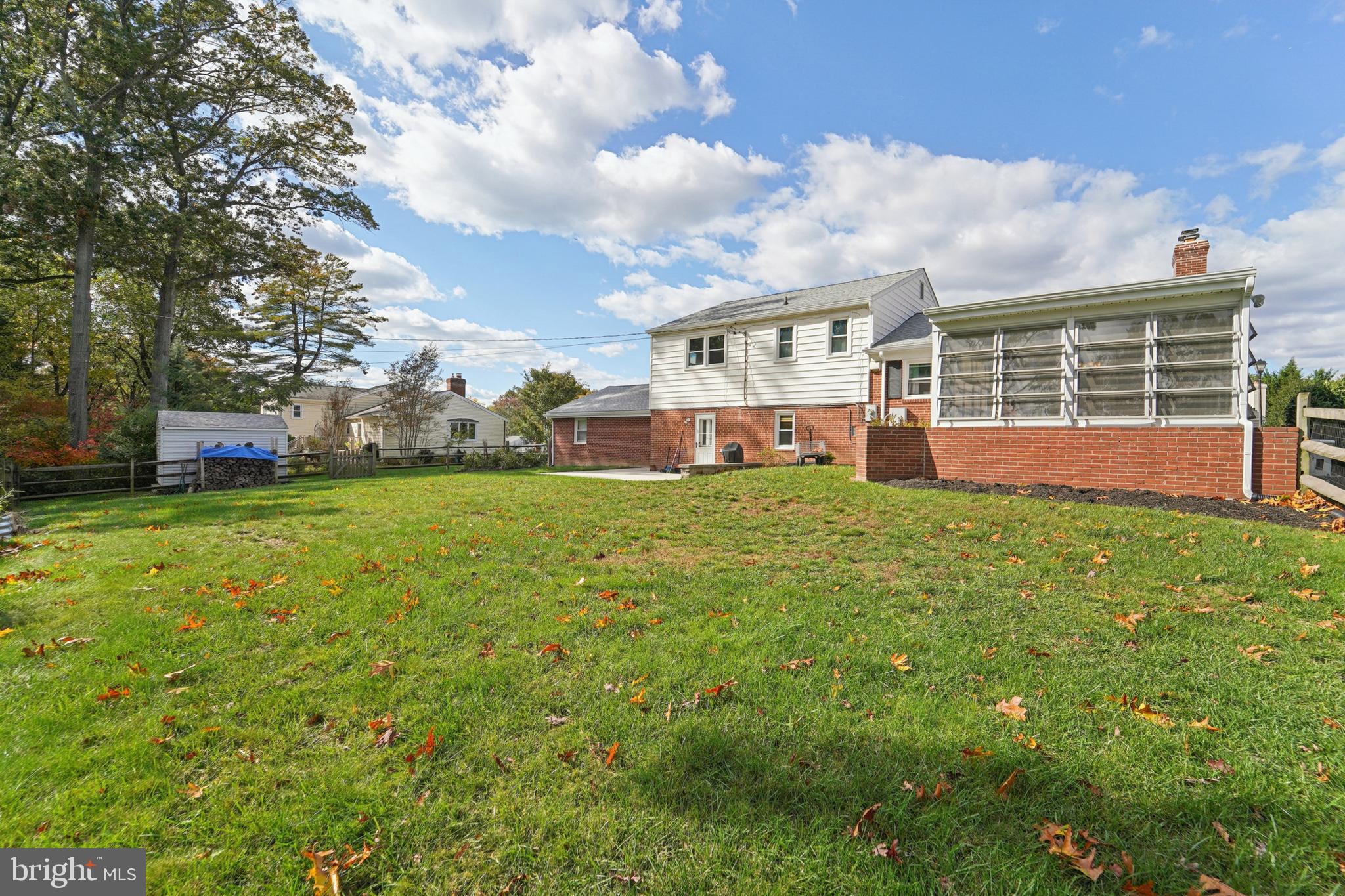 SHETLAND HILLS - Residential