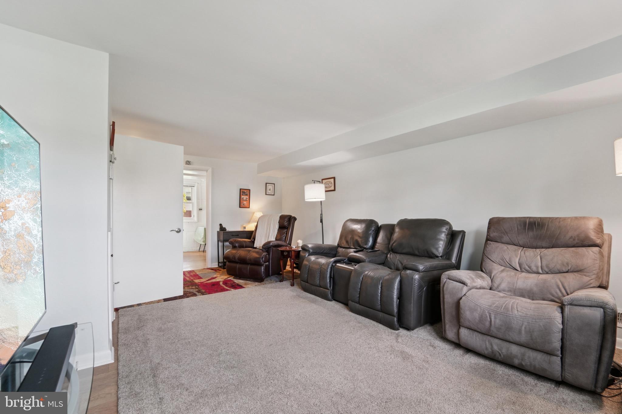 SHETLAND HILLS - Residential