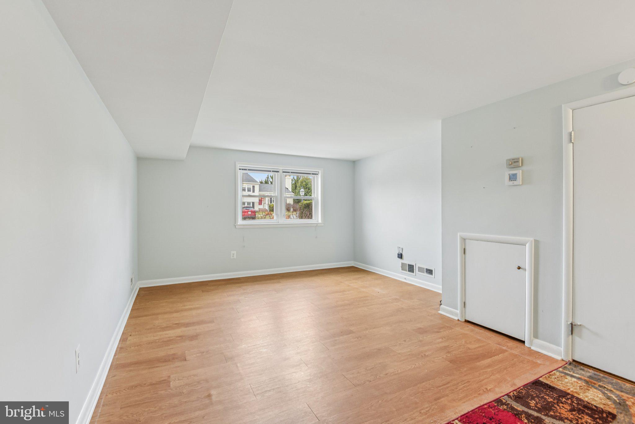 SHETLAND HILLS - Residential