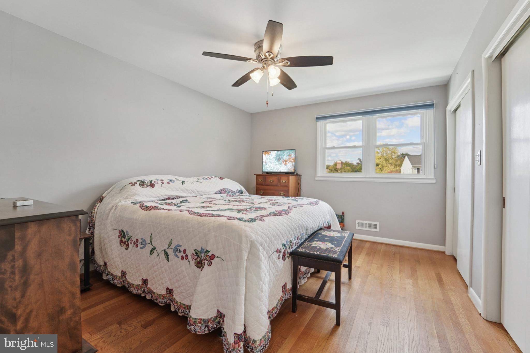 SHETLAND HILLS - Residential