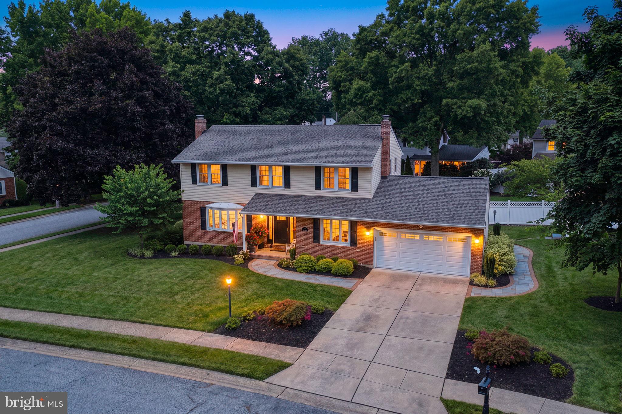 2301 BEACON HILL DRIVE