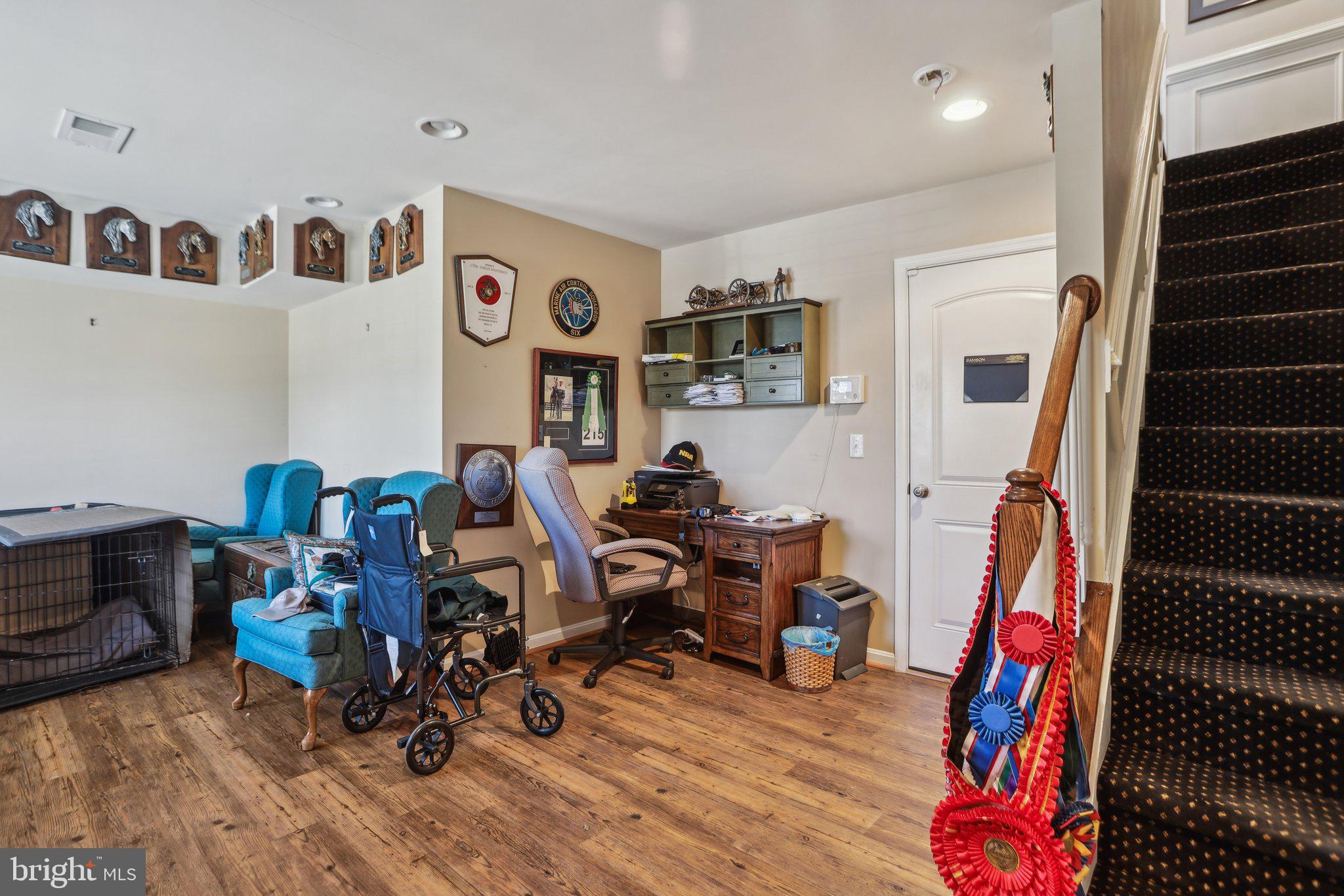 PRESCOTT COURT - Residential