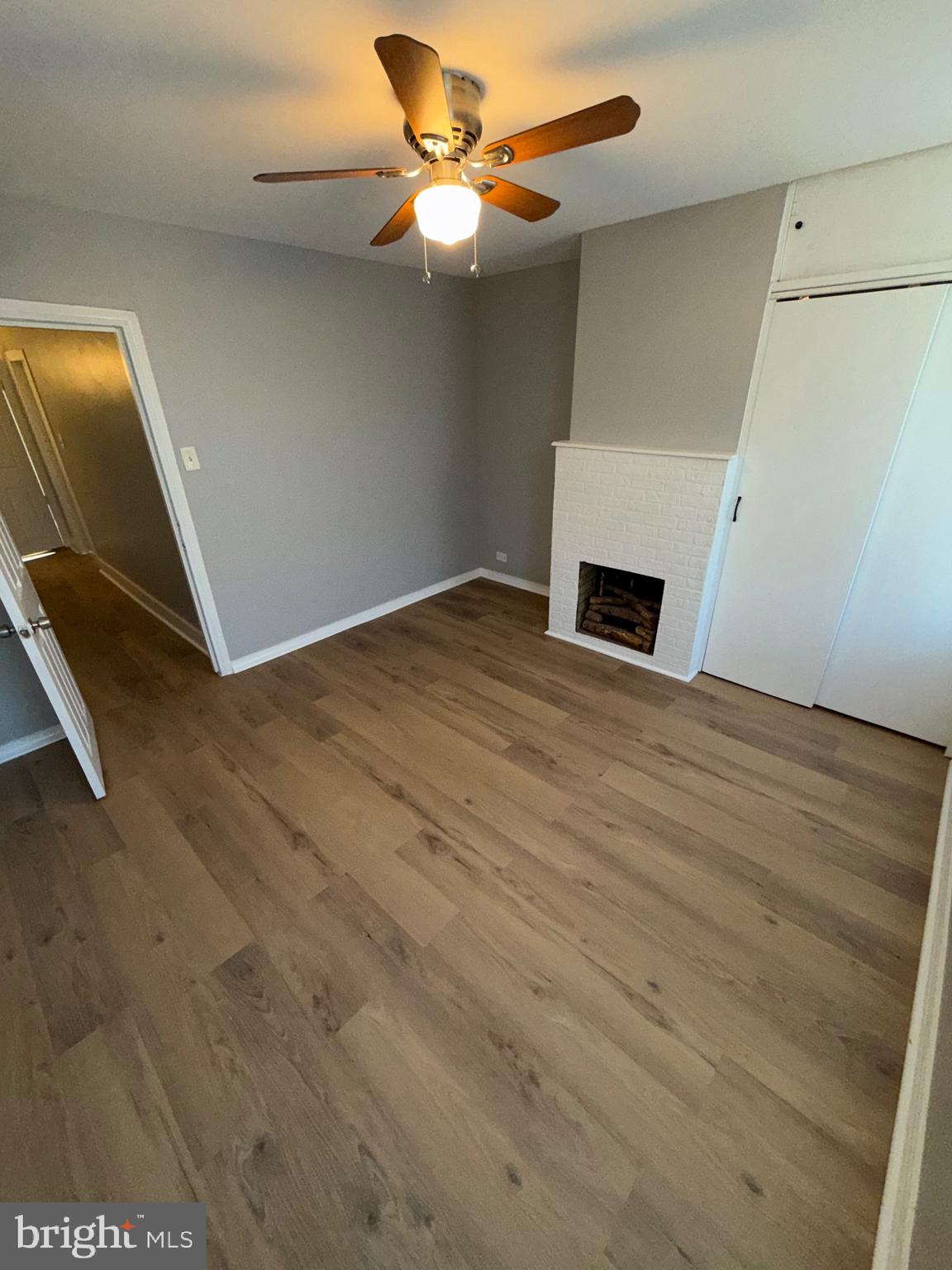 PORT RICHMOND - Residential