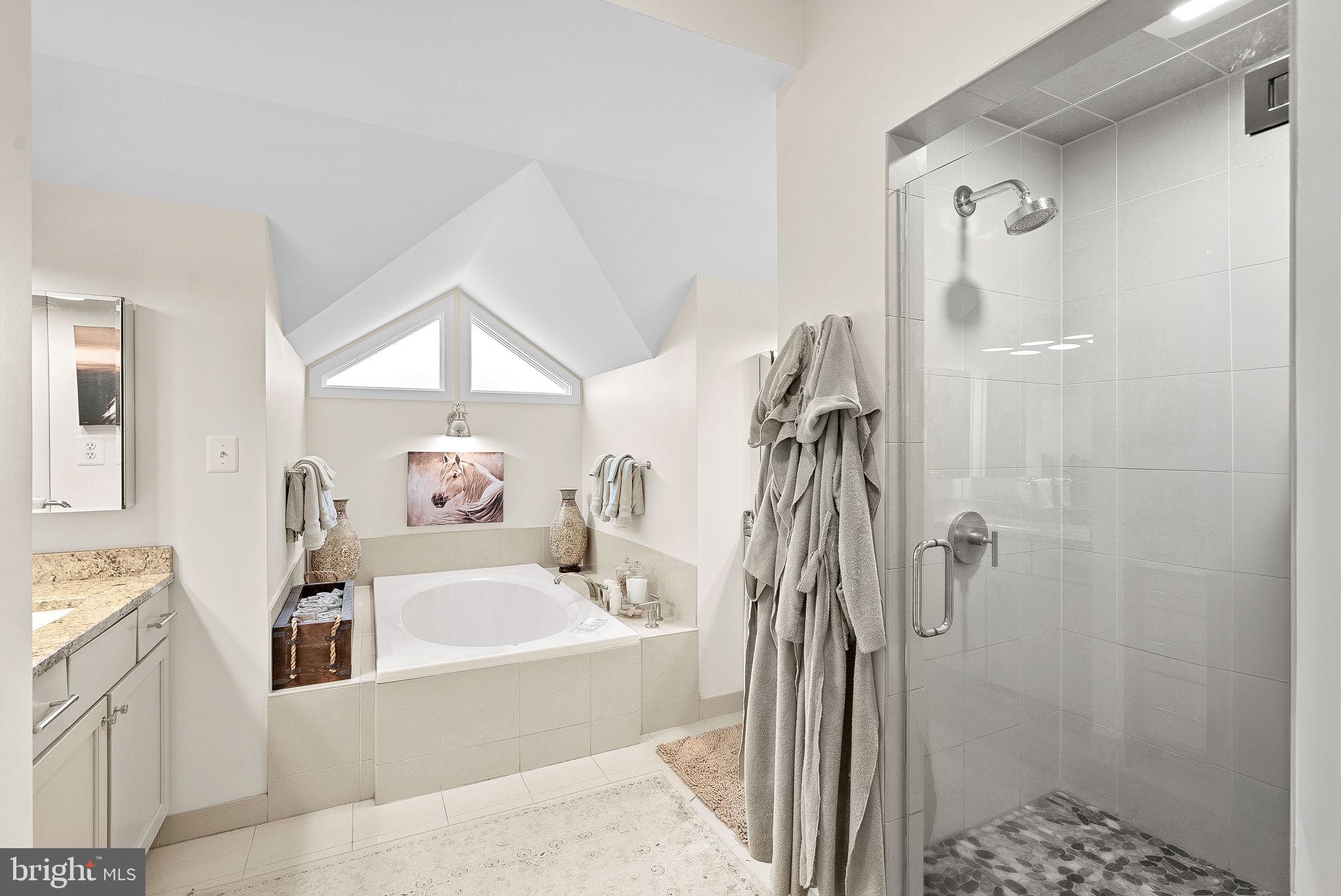 SILCOTT SPRINGS - Residential