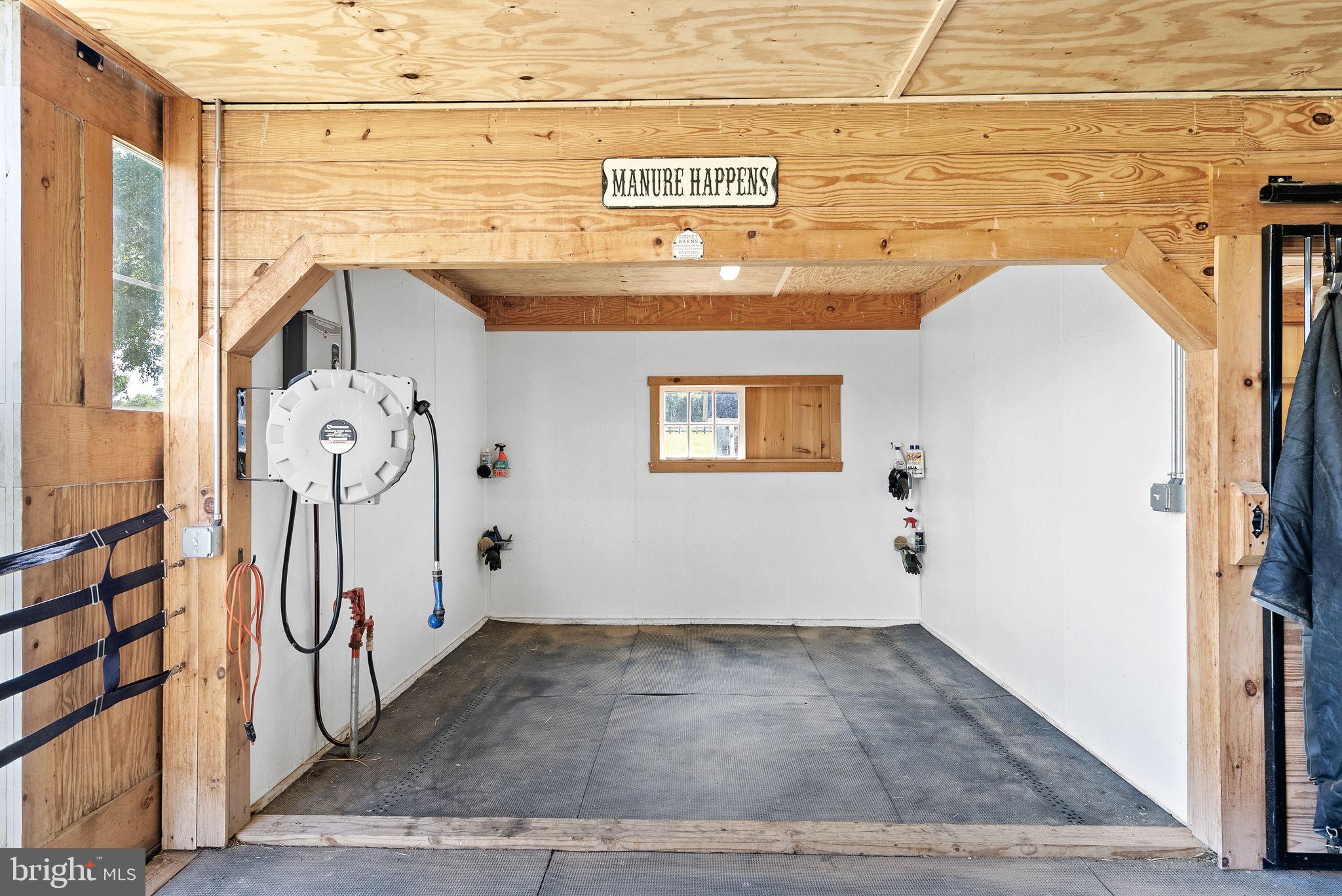 SILCOTT SPRINGS - Residential