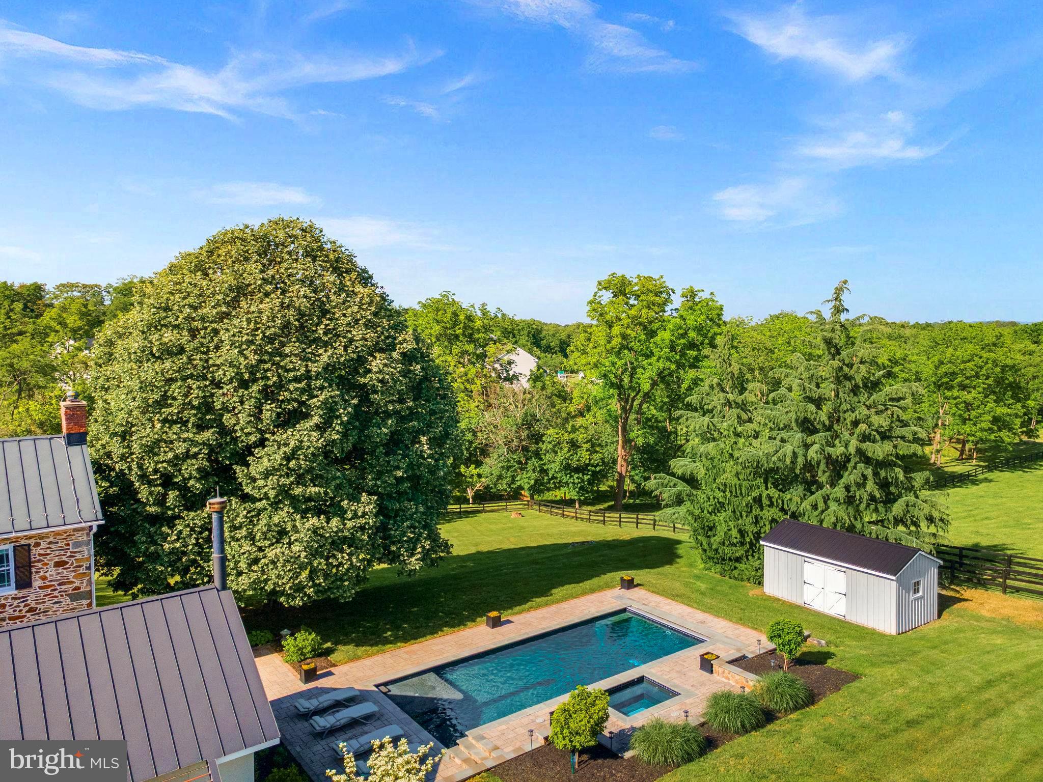 SILCOTT SPRINGS - Residential