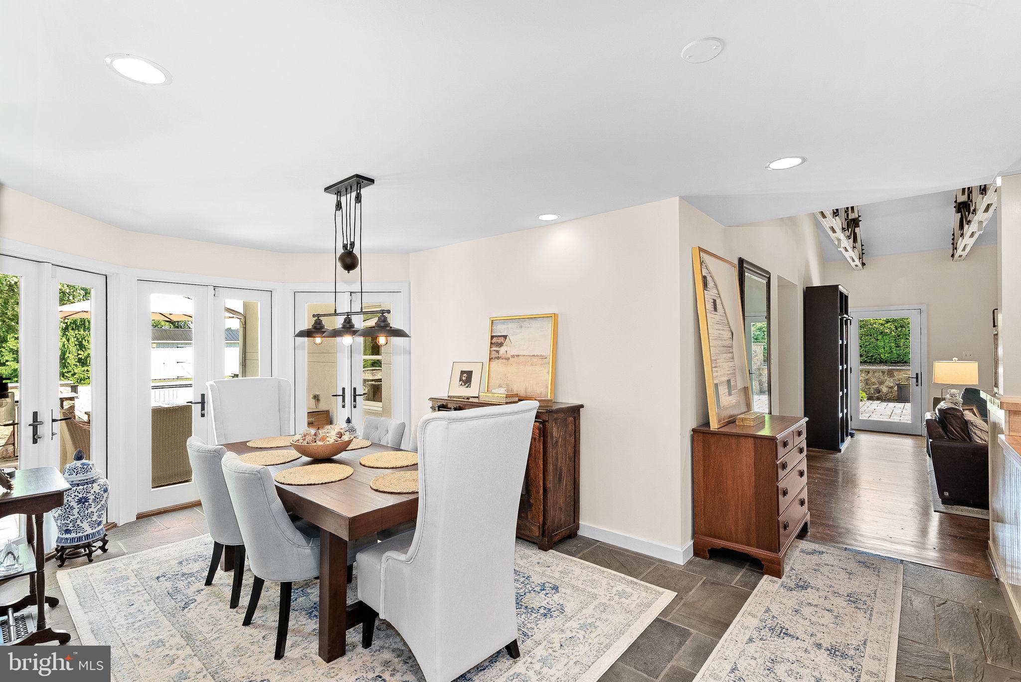 SILCOTT SPRINGS - Residential