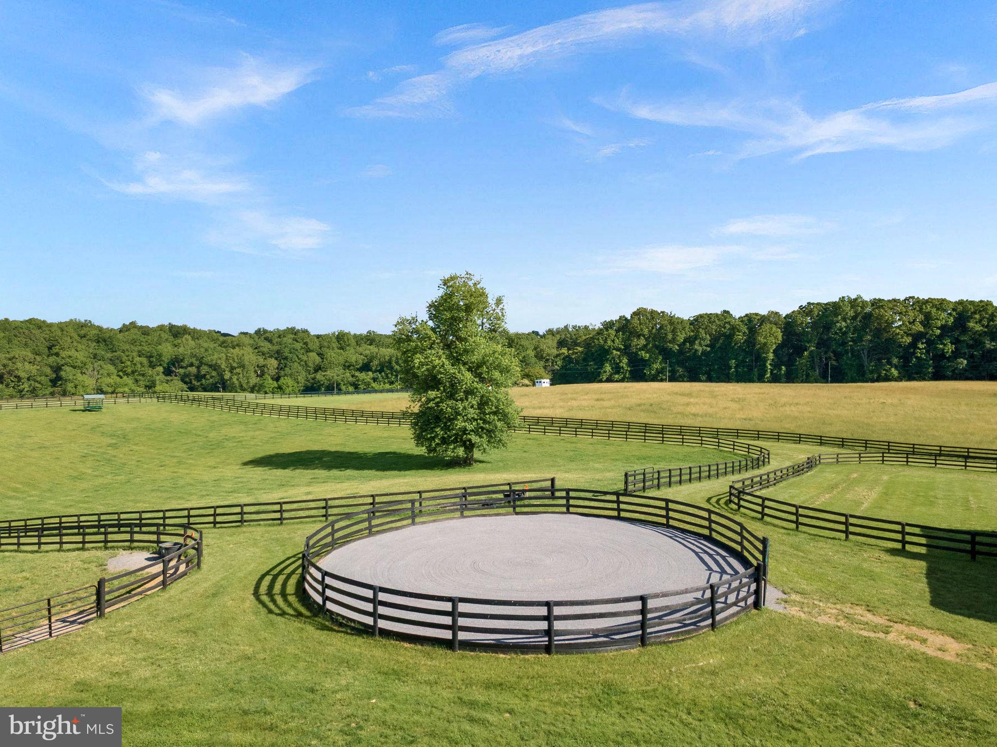 SILCOTT SPRINGS - Residential