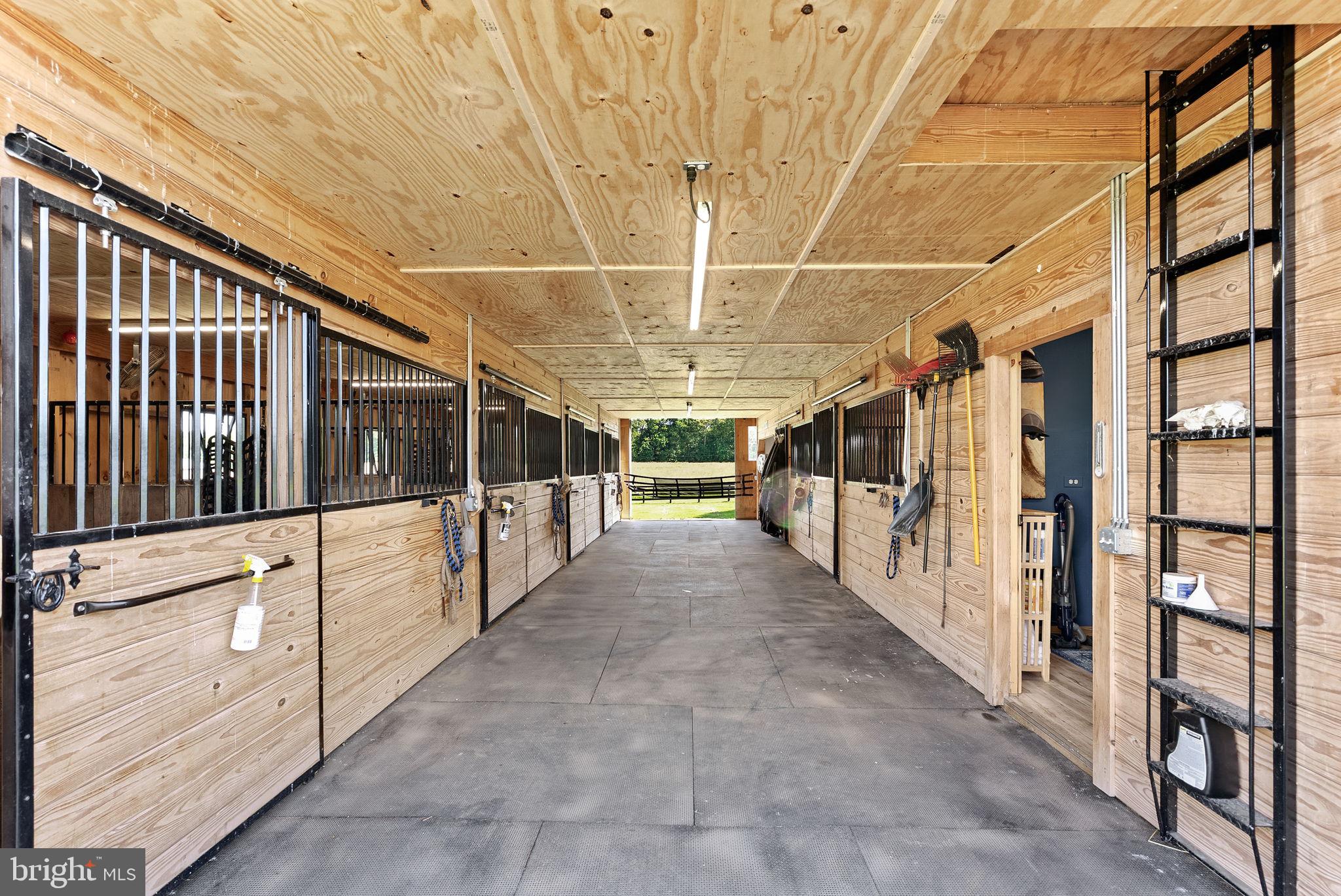 SILCOTT SPRINGS - Residential