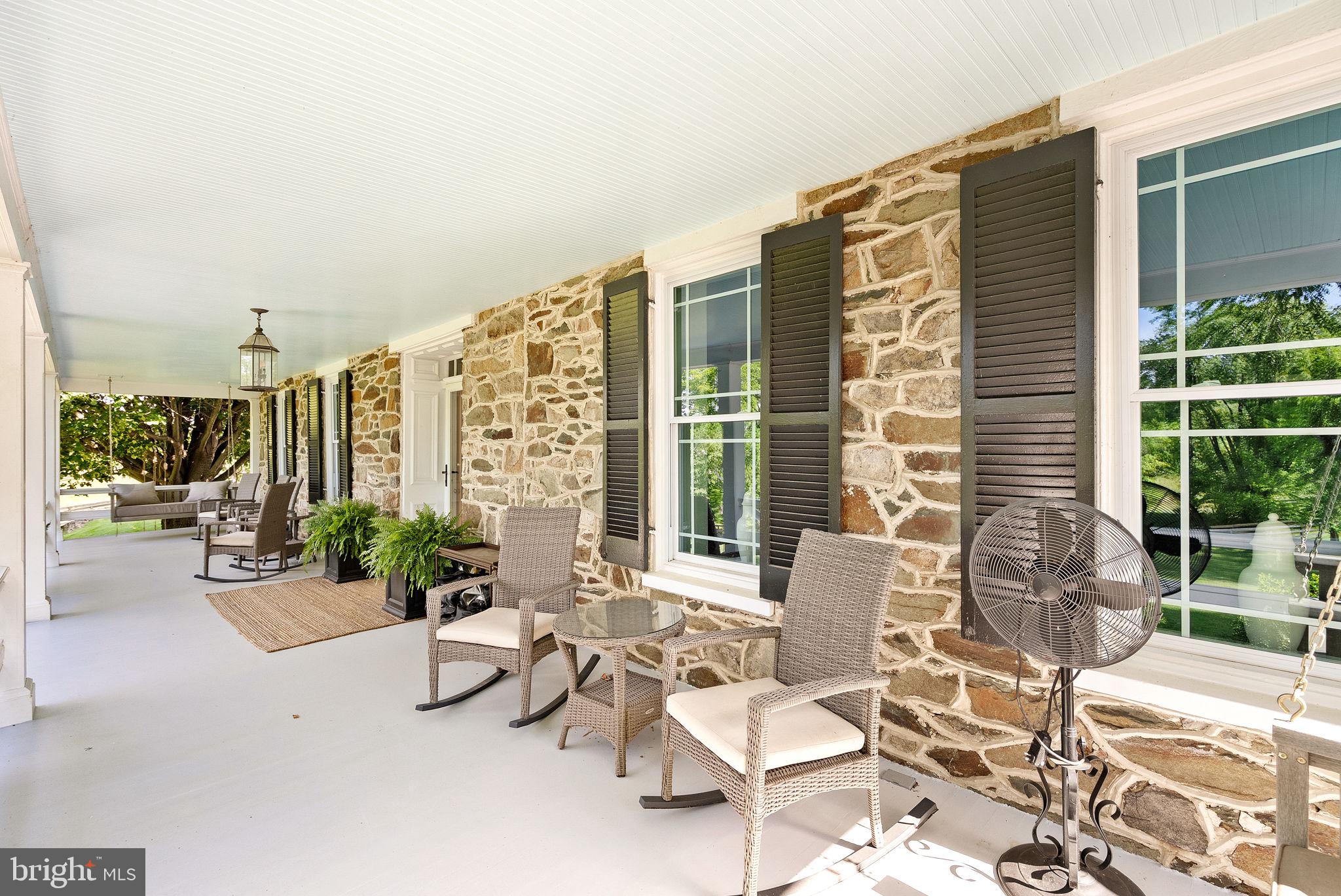 36437 WHISPERING SPRINGS COURT